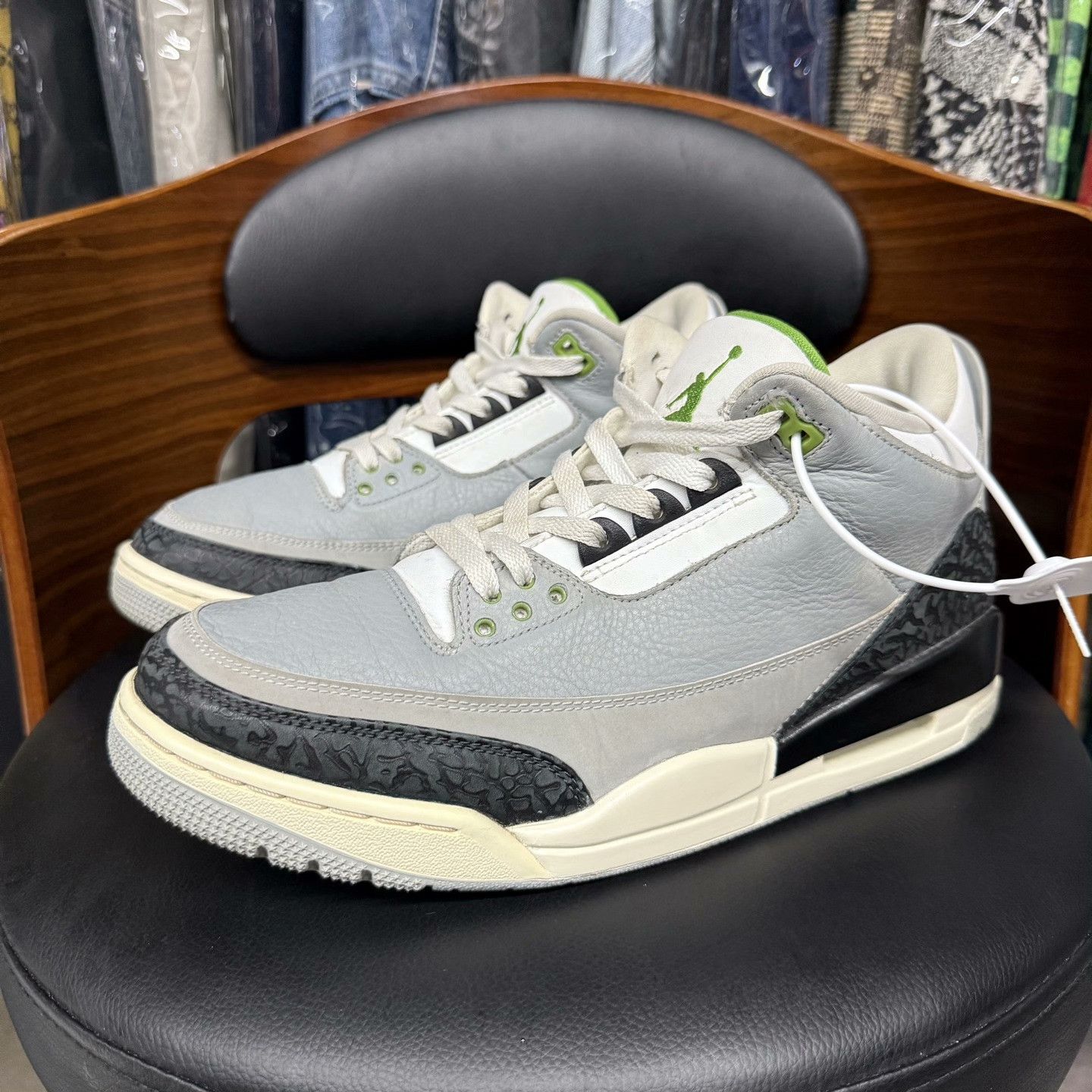 Nike Nike AJ3 Green Lowtop Sneakers 43 Men Size US 10 / EU 43 - 1 Thumbnail
