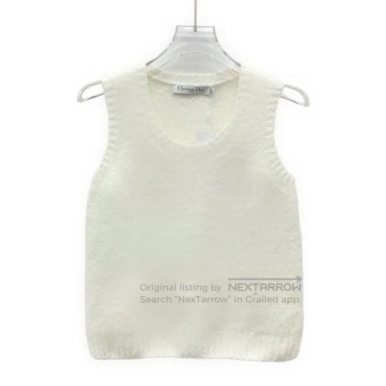 Dior Dior Beige sheep wool round neck sleeveless knitted vest Size XS / US 0-2 / IT 36-38 - 1 Thumbnail