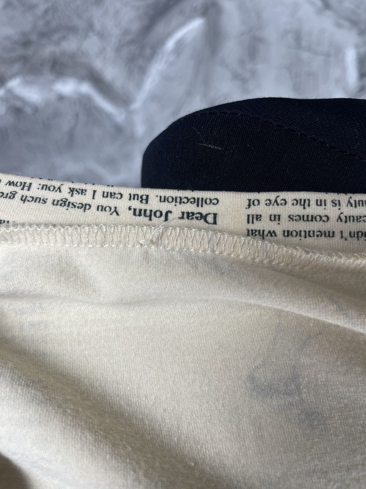 John Galliano John Galliano Rare Archive 2000s Gazette Print T-shirt Size M / US 6-8 / IT 42-44 - 13 Thumbnail