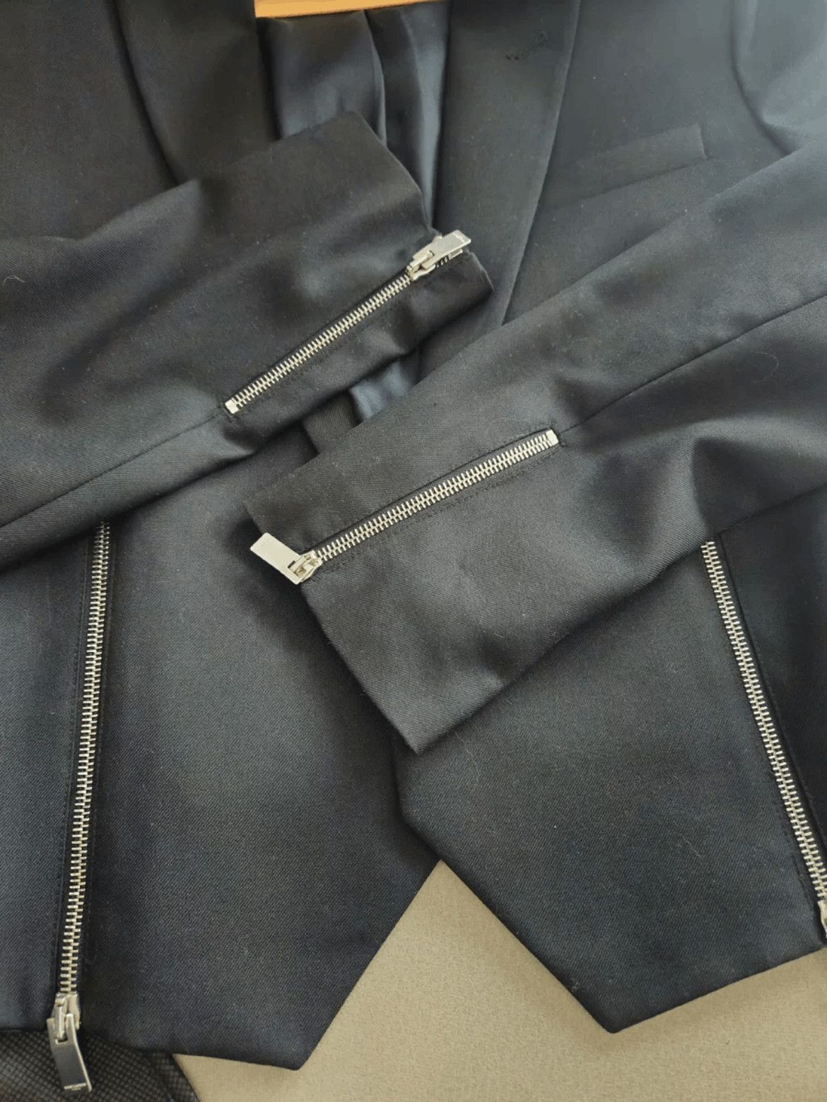 Saint Laurent Paris Sz 46 Saint Laurent Paris Runway Zipper Jacket Size US S / EU 44-46 / 1 - 6 Thumbnail