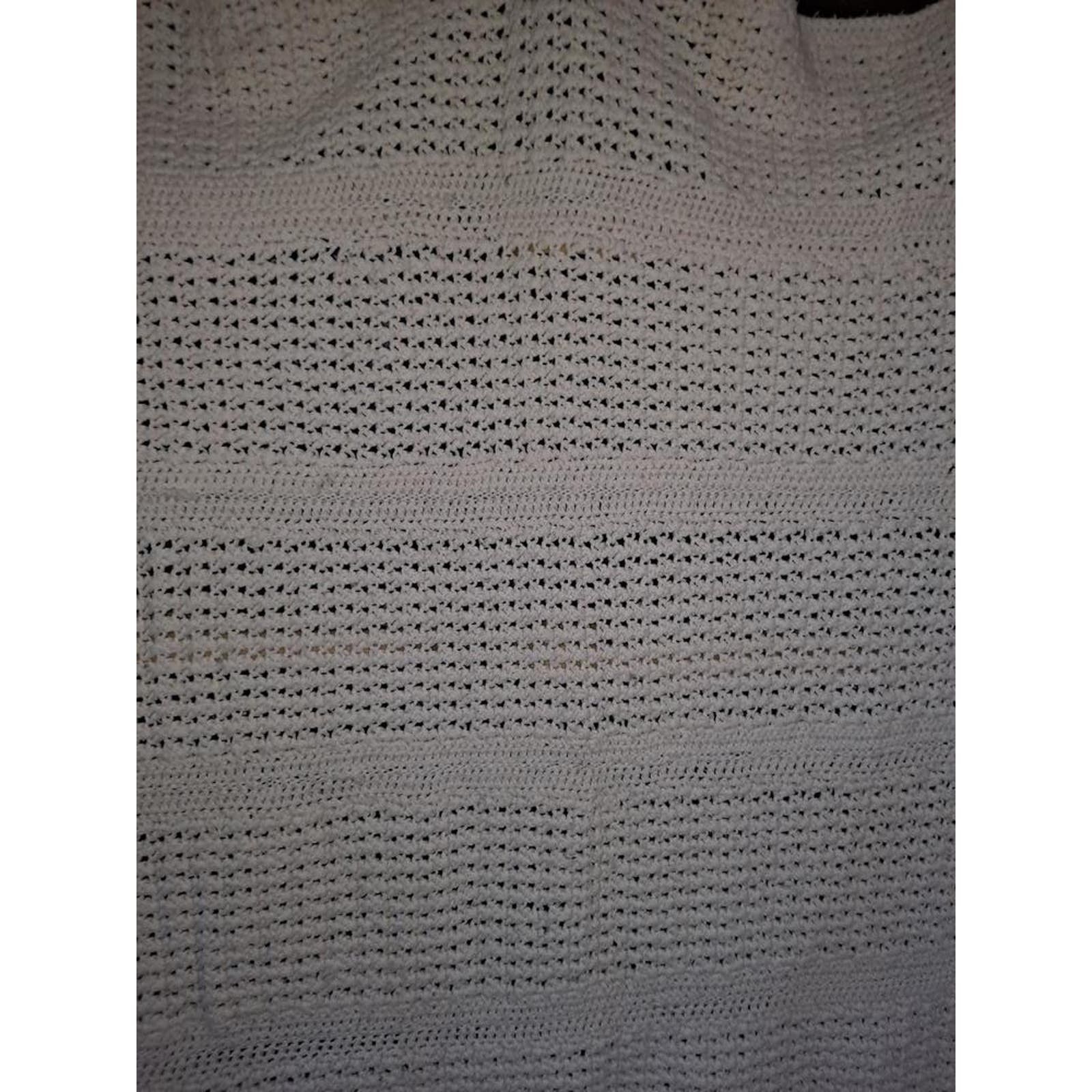 Handmade Vintage Crochet Grandma Chic Afghan Blanket 70x66‎ Size ONE SIZE - 2 Thumbnail