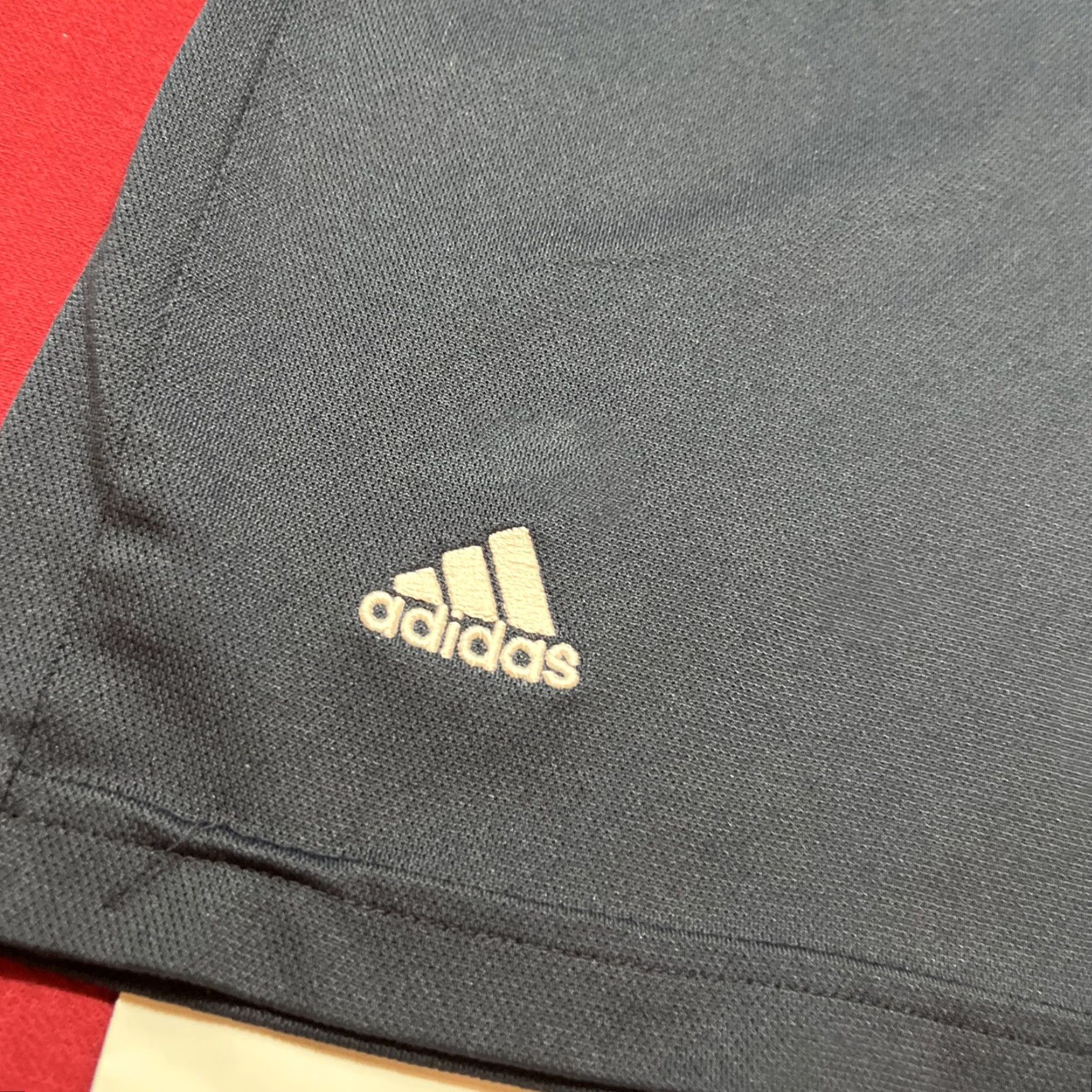 Adidas ADIDAS T Shirt Notre Dame Blue white Arm Stripes Climalite FIGHTING IRISH mens L Size US L / EU 52-54 / 3 - 4 Thumbnail