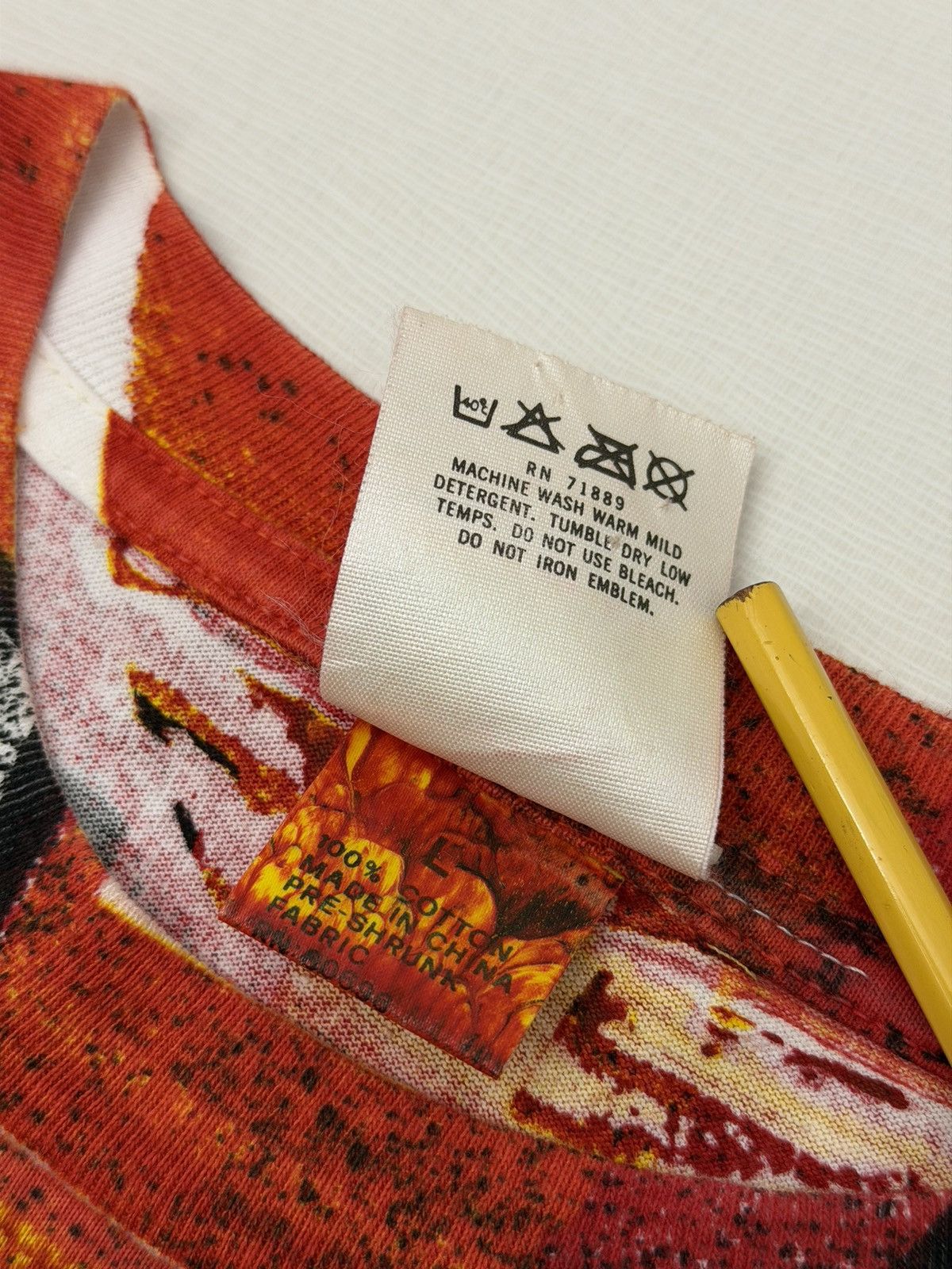 NBA Vintage 90s NBA Chicago Bulls Magic Johnson T’s AOP Sz Large Size US L / EU 52-54 / 3 - 10 Thumbnail
