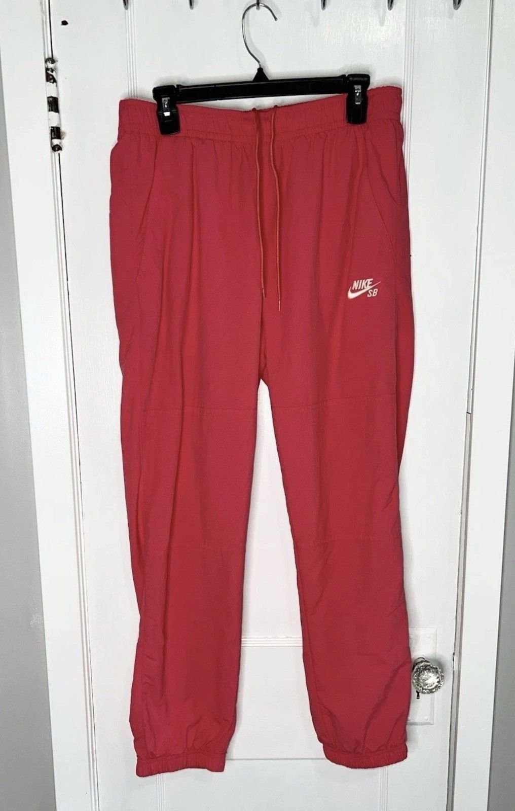 Nike Nike SB Wind Pants Pink Fusion Size US 33 - 1 Thumbnail