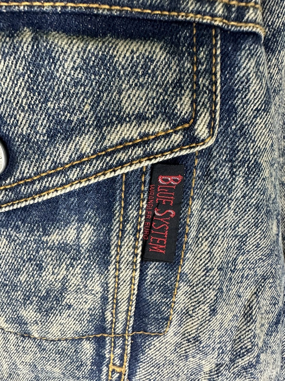Wrangler Vintage Wrangler Euro Blue System Distred Denim Jacket Size US L / EU 52-54 / 3 - 5 Thumbnail