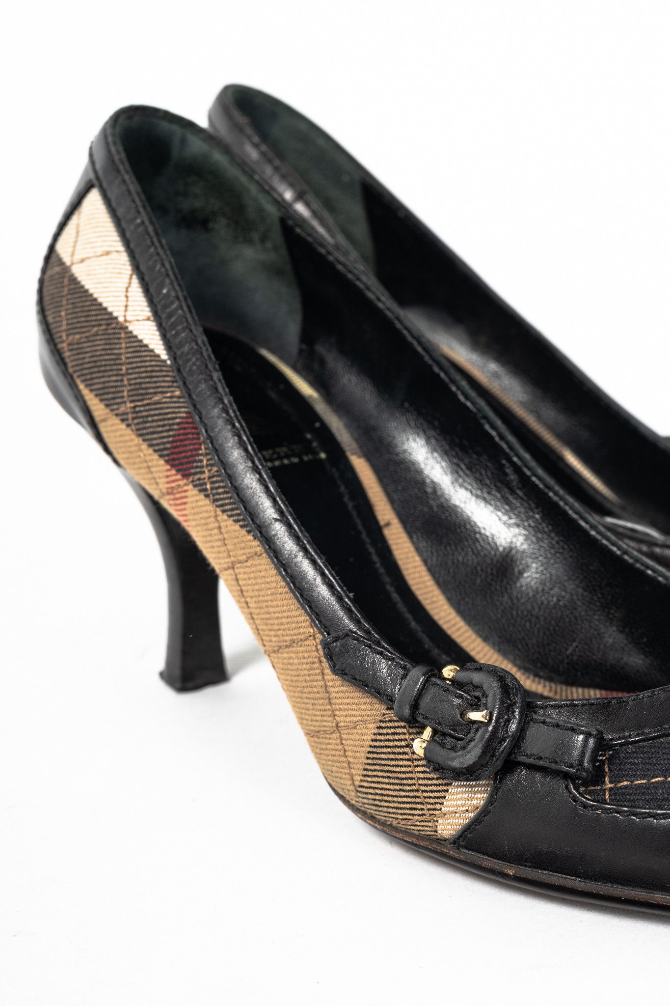 Burberry Burberry House Check & Leather Buckle Pumps Size US 6.5 / IT 36.5 - 7 Thumbnail