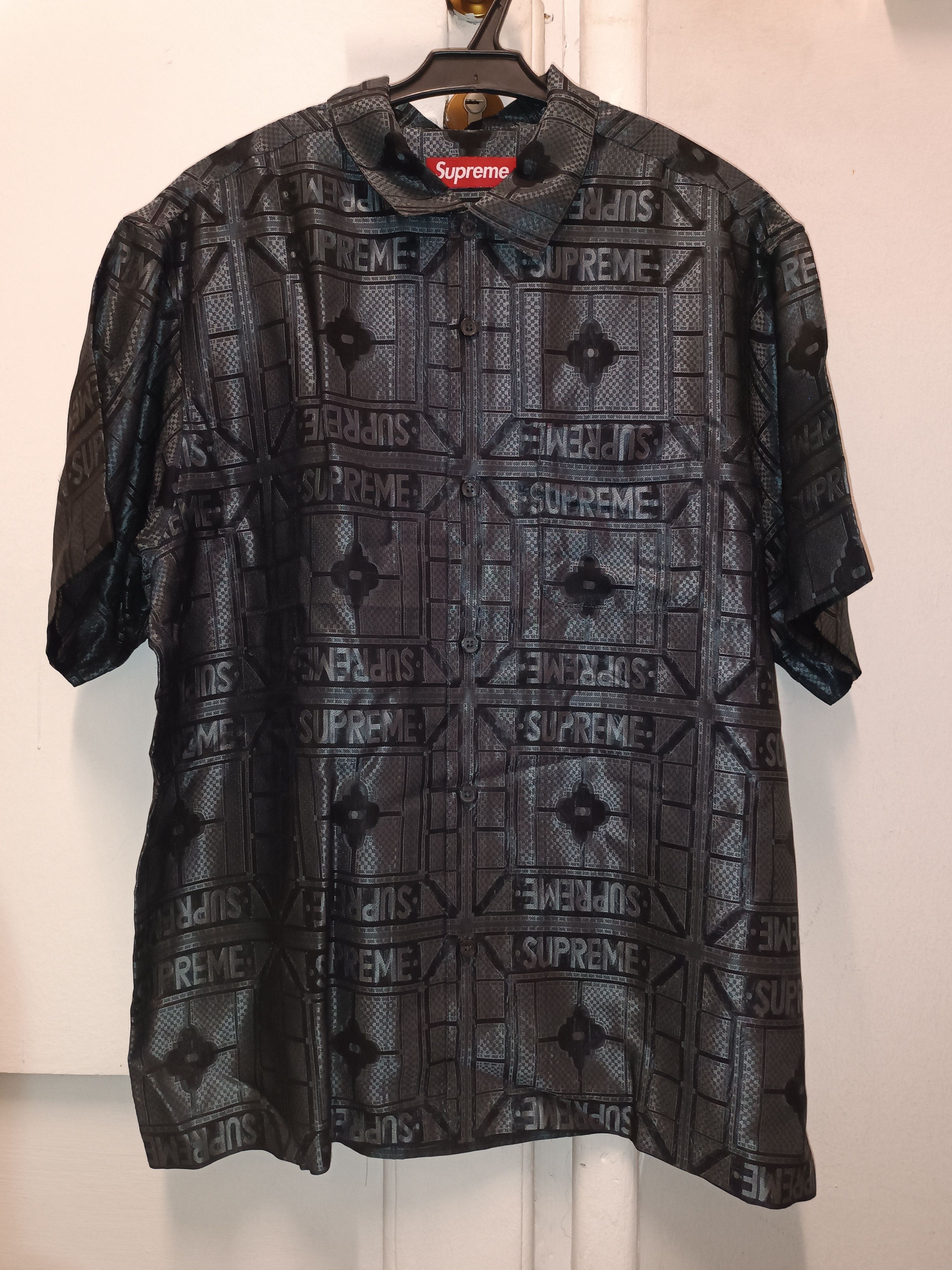 Supreme Supreme Tray Jacquard S/S shirt black Size US L / EU 52-54 / 3 - 5 Thumbnail
