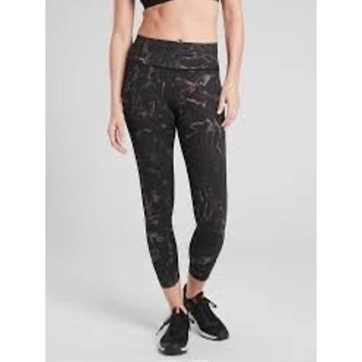 Athleta Athleta Velocity Stash Pocket Black Marbled 7/8 Legging sz X Size 25" / US 0 / IT 36 - 1 Thumbnail