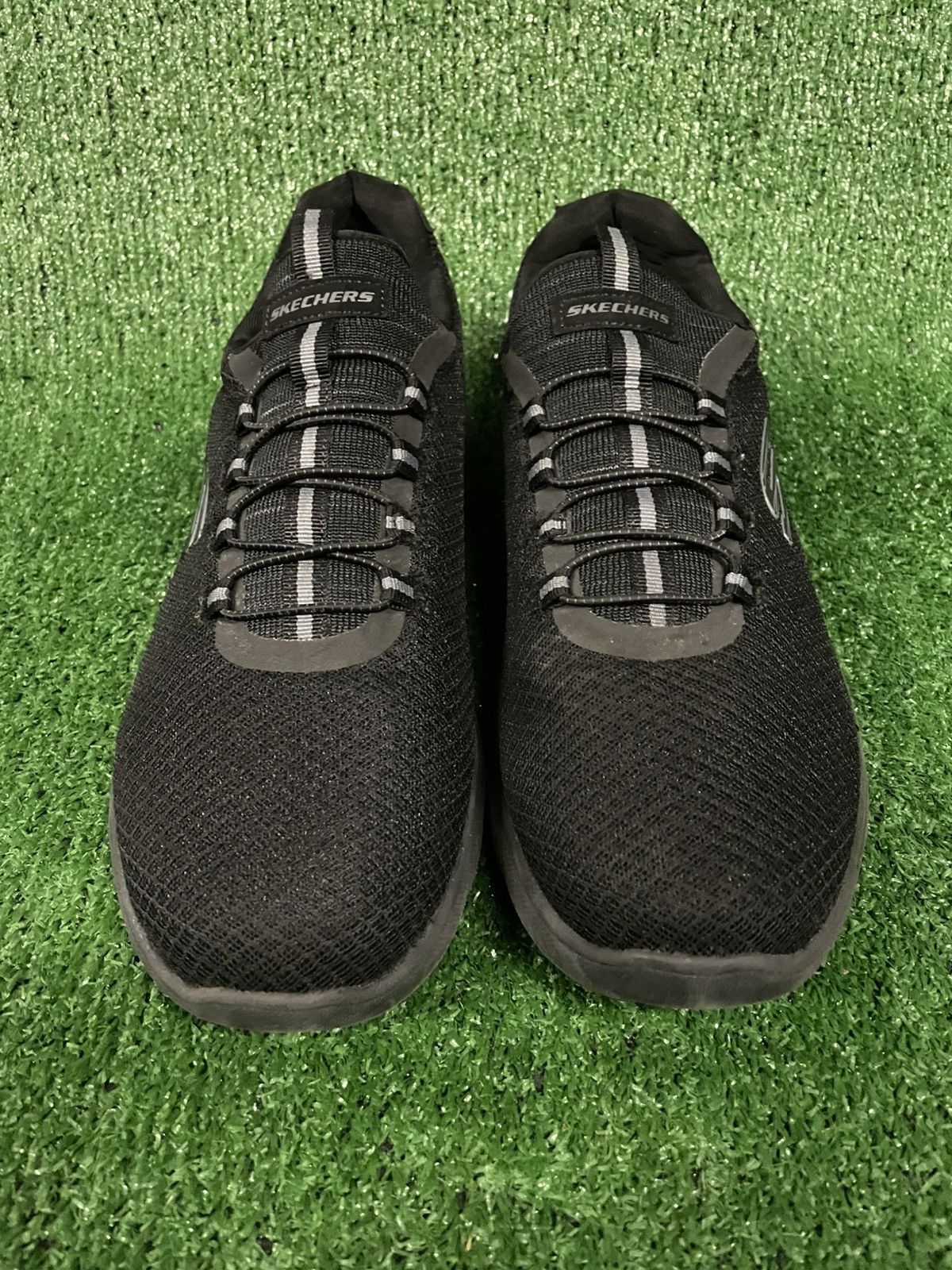 SKECHERS Summits Skechers Size US 11 / EU 44 - 2 Thumbnail