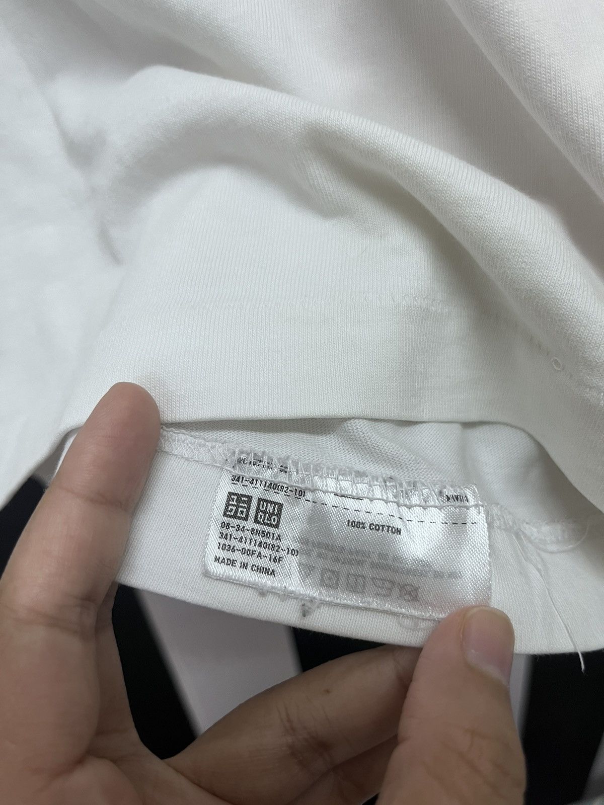 Kaws × Uniqlo Sesame Street Size M / US 6-8 / IT 42-44 - 3 Thumbnail