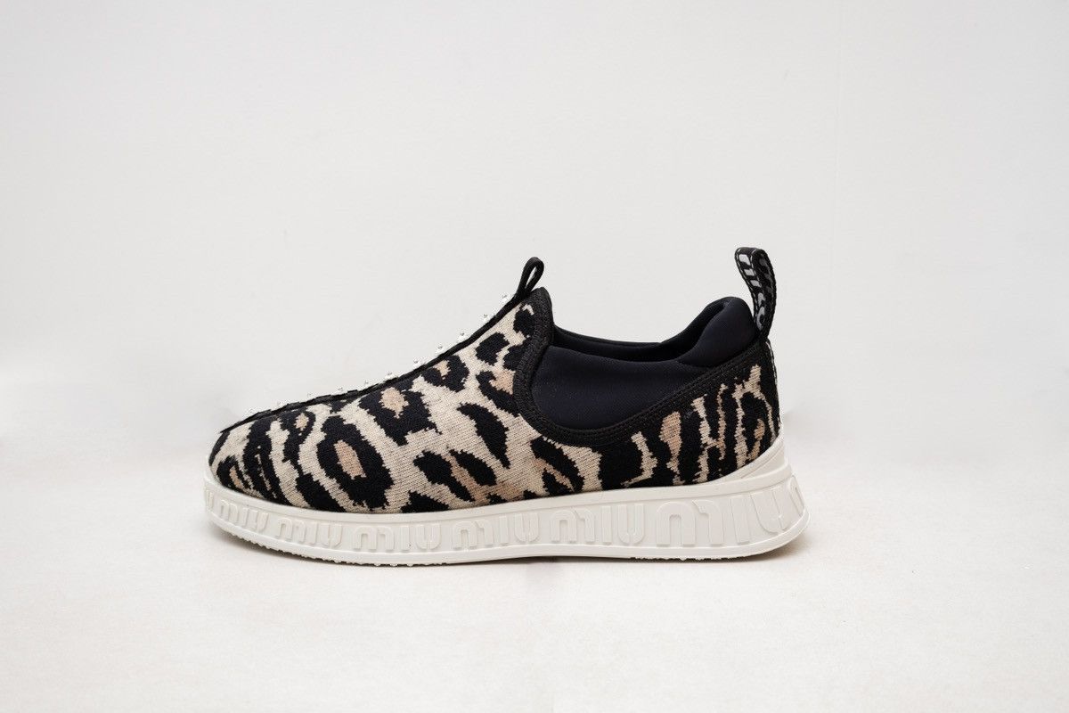 Miu Miu 830$MRP MIU MIU Women's Run Logo Sneakers SZ:EU:37/US:7 Size US 7 / IT 37 - 2 Thumbnail