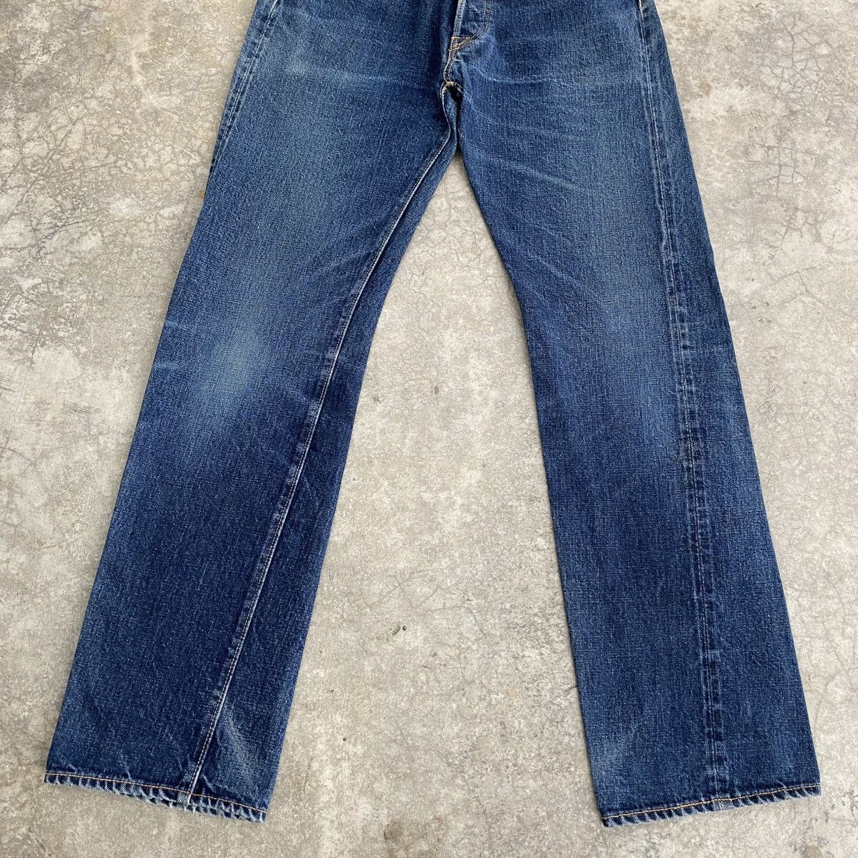 Denime Vintage 90’s Denime Faded Blue Distressed Selvedge Jeans Size US 29 - 5 Thumbnail