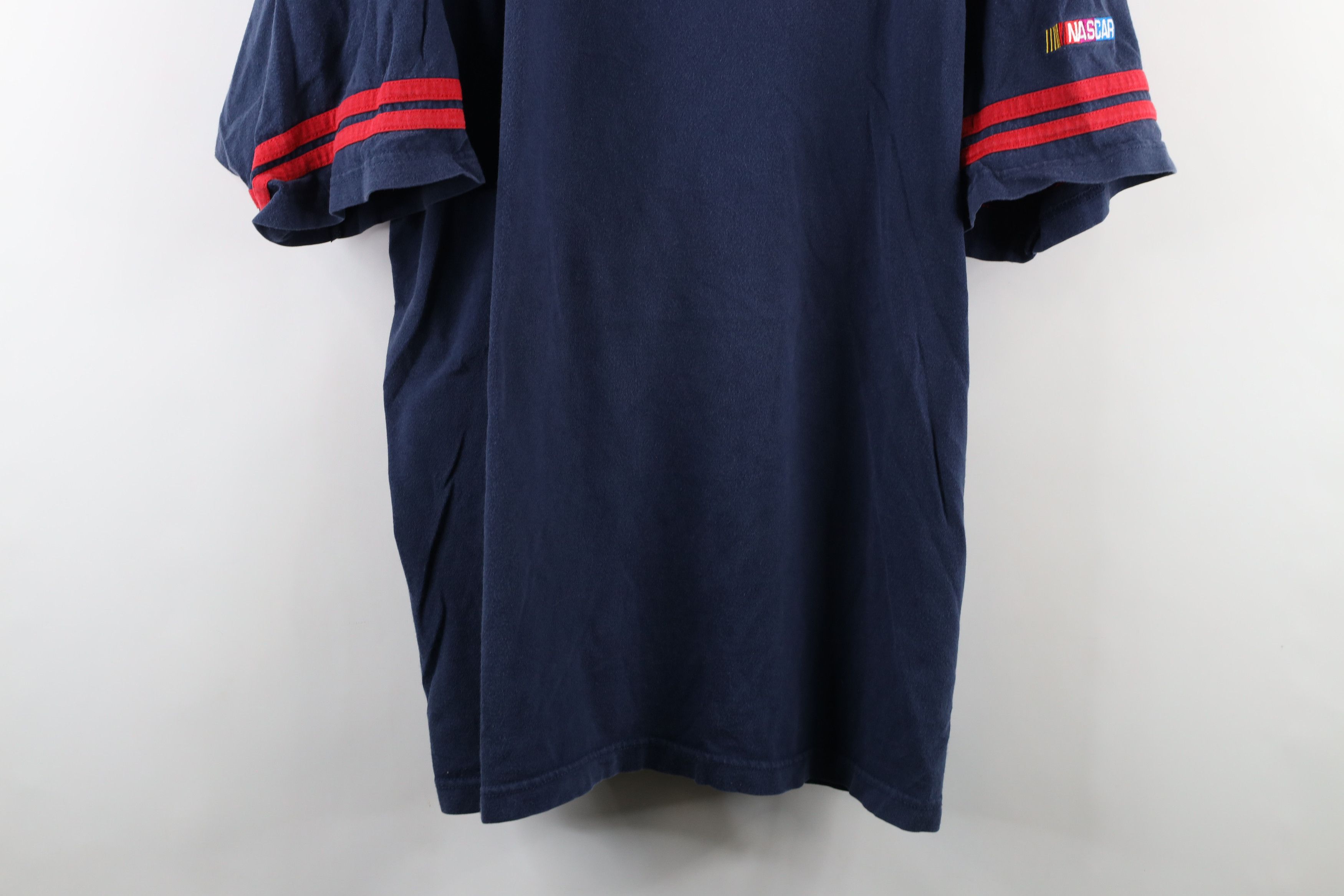 Vintage Vintage 90s NASCAR Out Jeff Gordon Racing V-Neck T-Shirt Size US XL / EU 56 / 4 - 3 Thumbnail