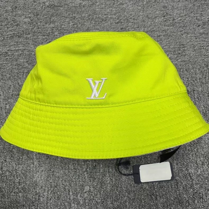 Louis Vuitton Louis Vuitton Cyan logo fisherman's hat Size ONE SIZE - 4 Thumbnail