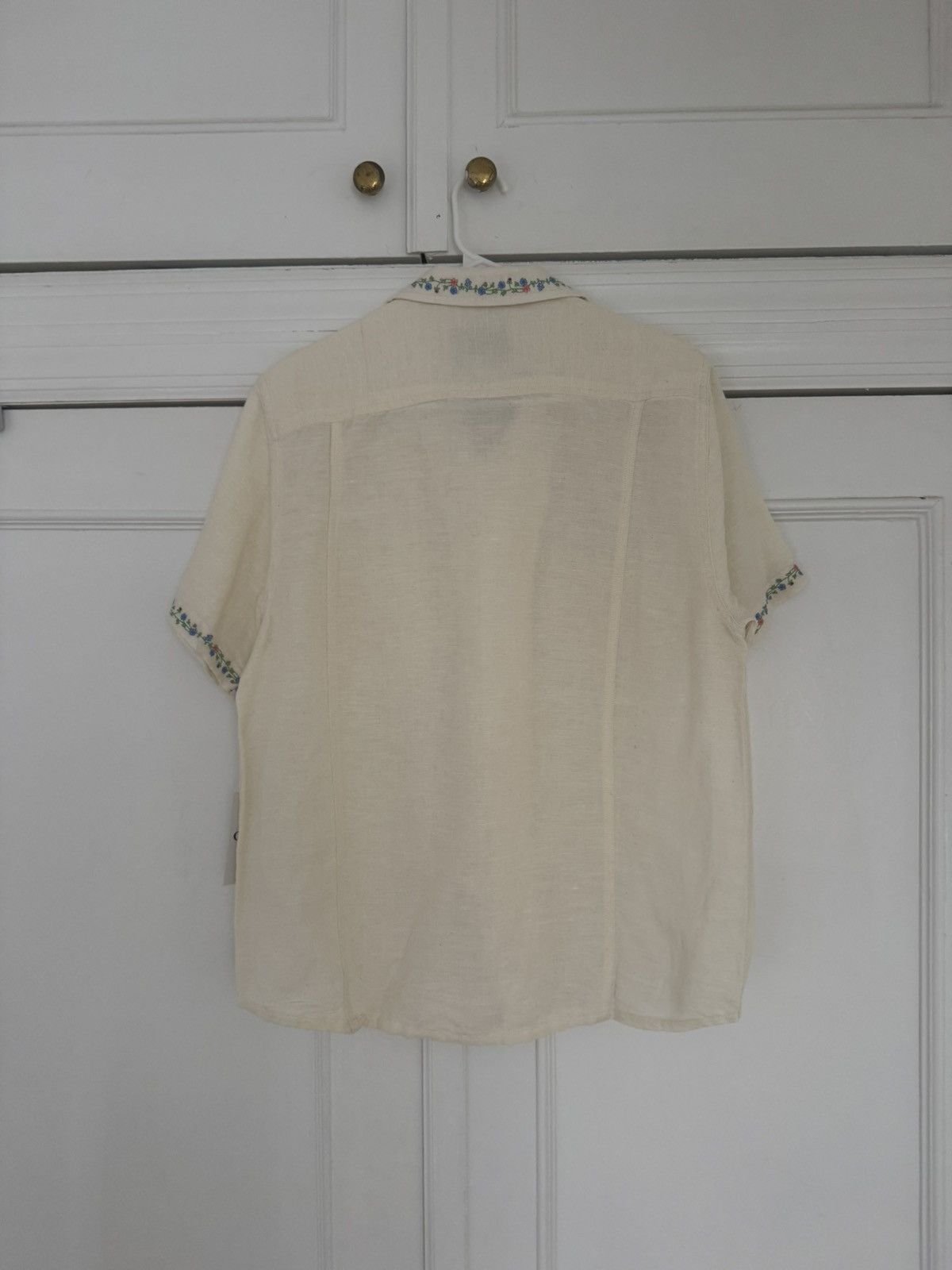 Corridor Corridor Spring Bouquet Vacation Shirt Small NWT Embroidered Size US S / EU 44-46 / 1 - 8 Thumbnail