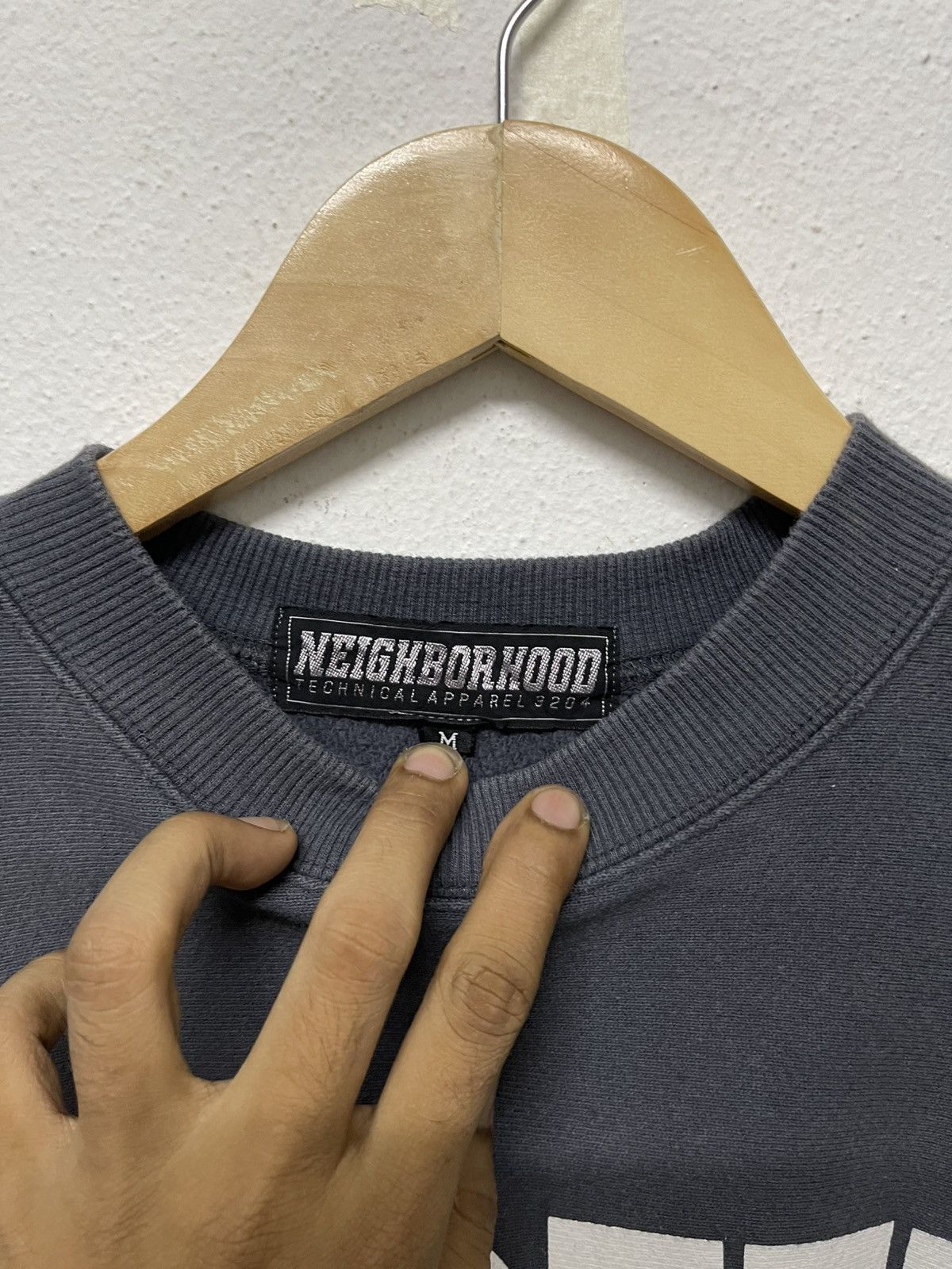 Japanese Brand × Neighborhood × Vintage 90s NEIGHBORHOOD SWEATSHIRT SUN FADED Size US M / EU 48-50 / 2 - 10 Thumbnail