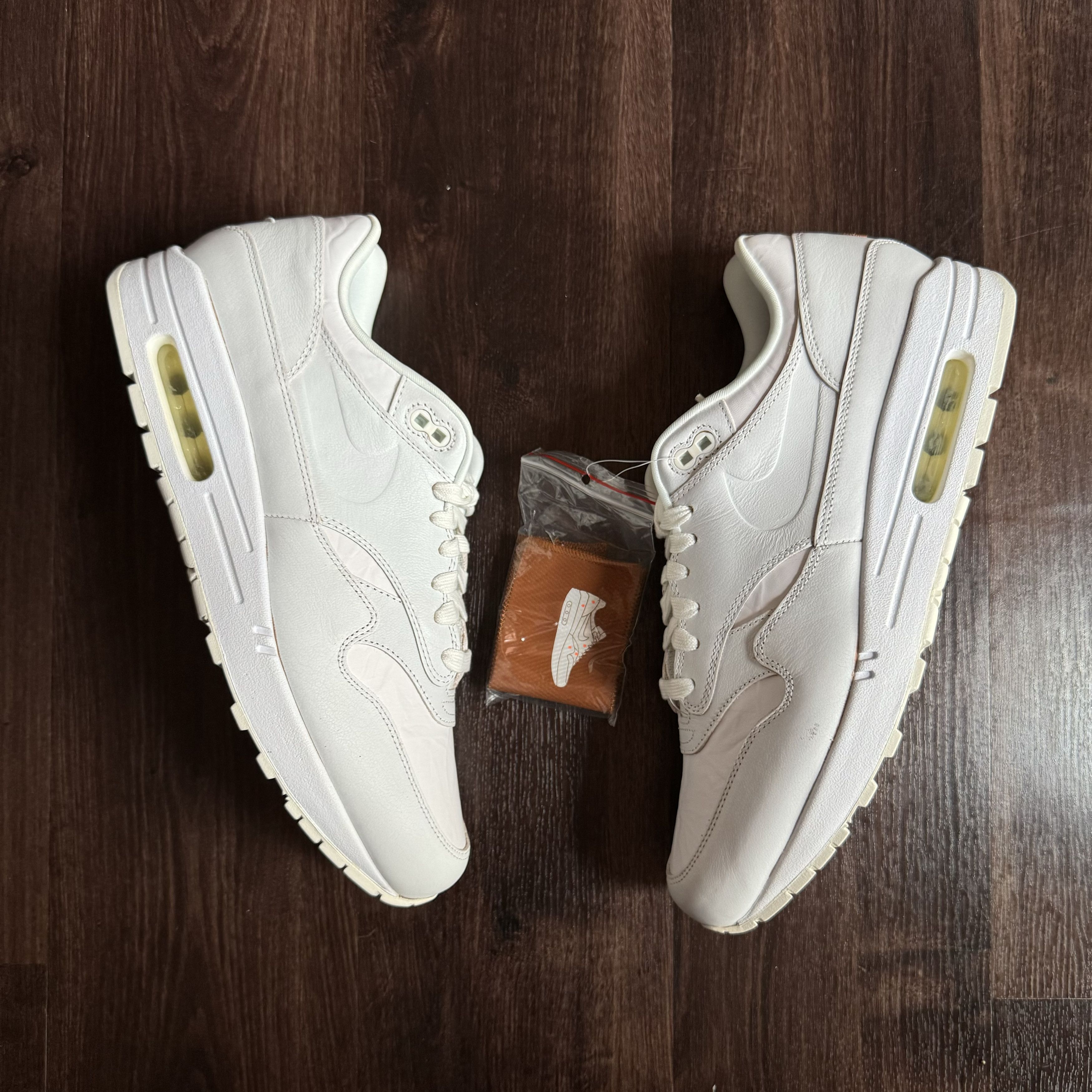 W Air Max 1 (Yours)