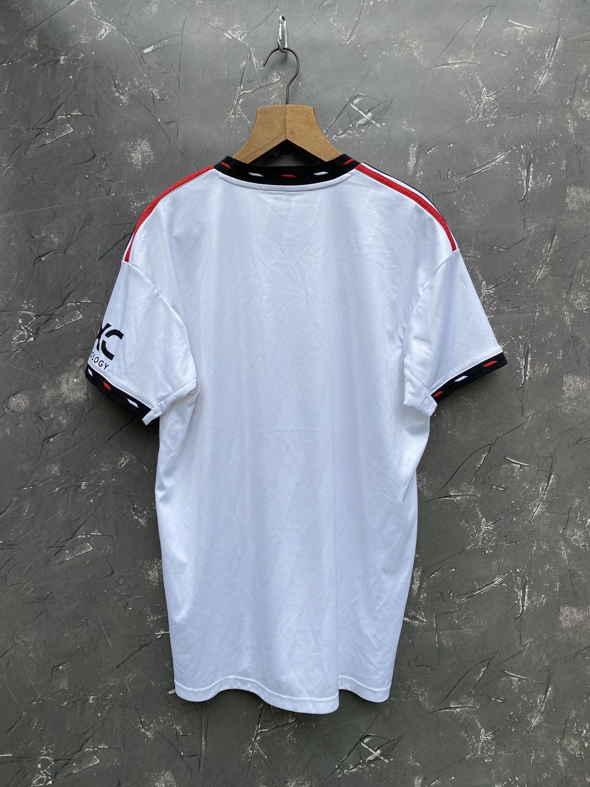 Adidas Manchester United Jersey 2022 2023 Adidas Size L Size US L / EU 52-54 / 3 - 12 Thumbnail