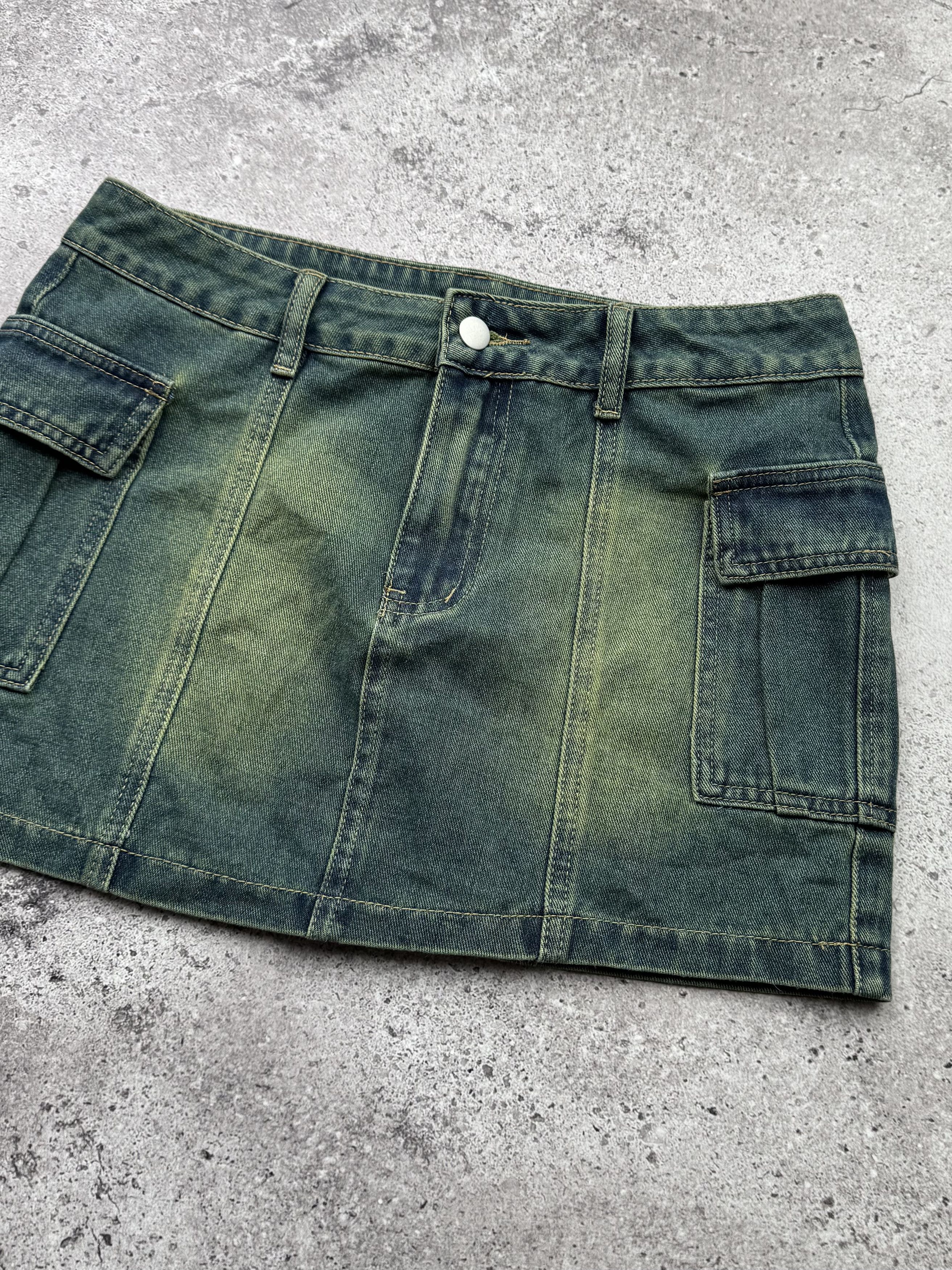 Japanese Brand Vintage Cargo Mini Skirt C638(V356)(E8) Size 27" / US 4 / IT 40 - 3 Thumbnail