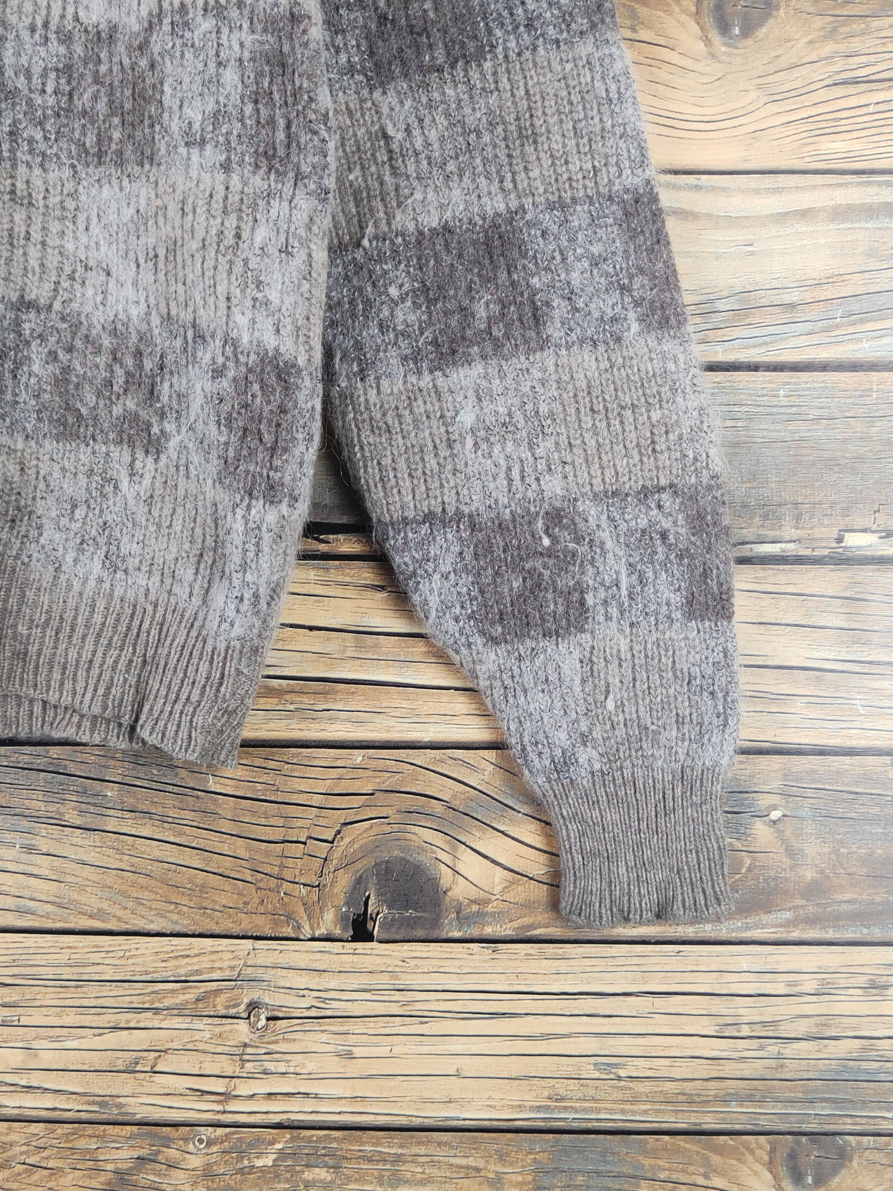 Vintage Male Voices vintage Brown Wool Knitwear Sweatshirts #W1775 Size US S / EU 44-46 / 1 - 6 Thumbnail