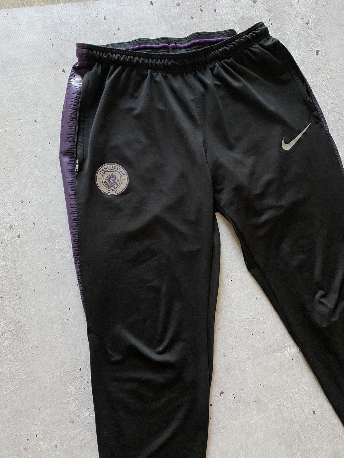 Nike × Vintage Nike Manchester City Vaporknit Strike Soccer Pants Mens M Size US 30 / EU 46 - 1 Thumbnail