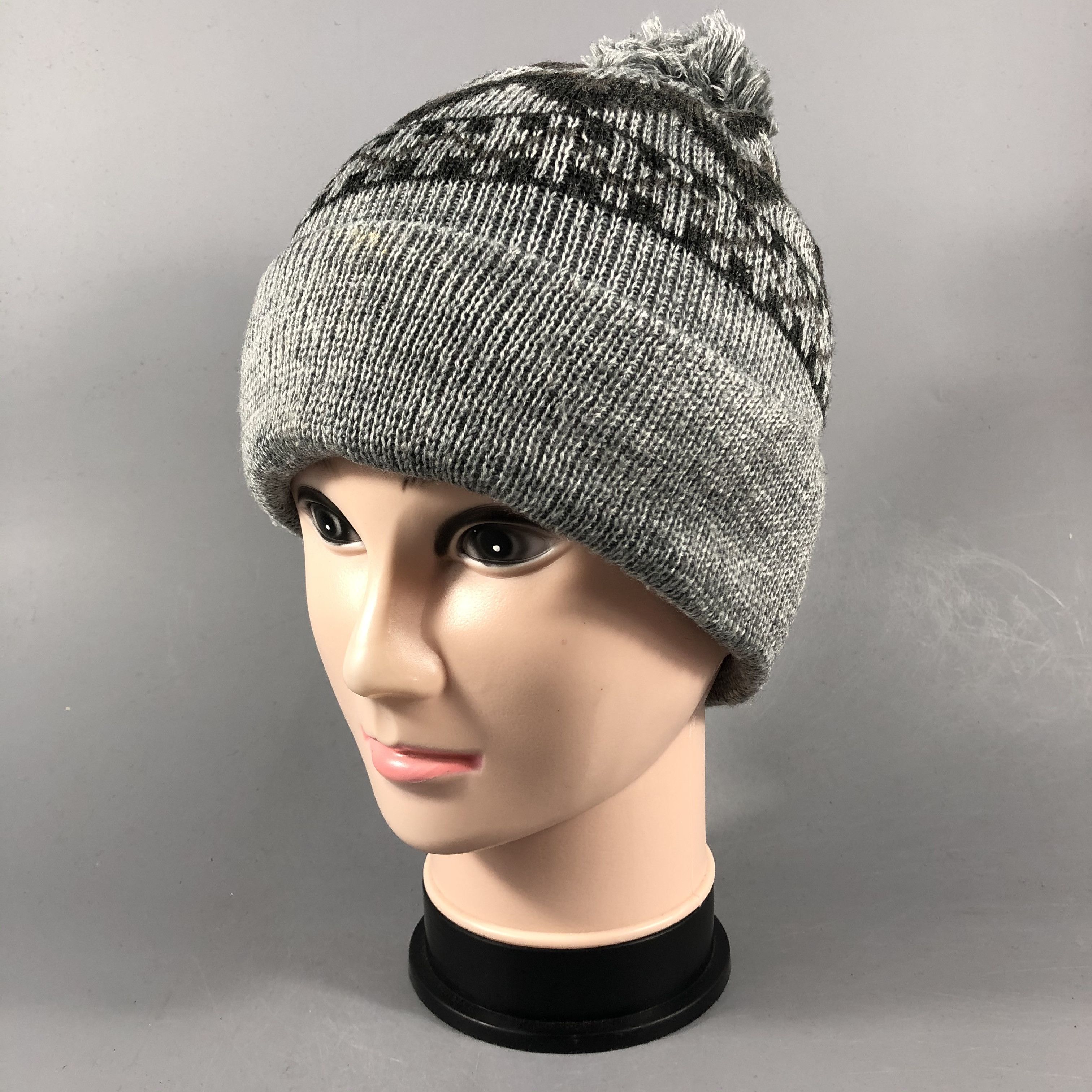 Japanese Brand Japanese Brand Pom Beanie Size ONE SIZE - 2 Thumbnail