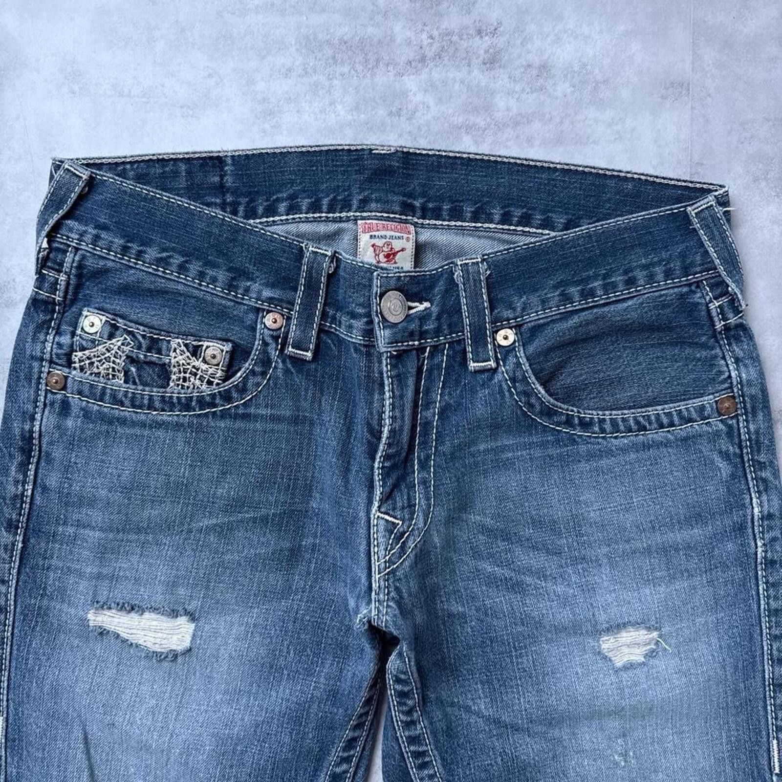 True Religion Y2K True Religion blue denim distressed shorts Size US 32 / EU 48 - 5 Thumbnail