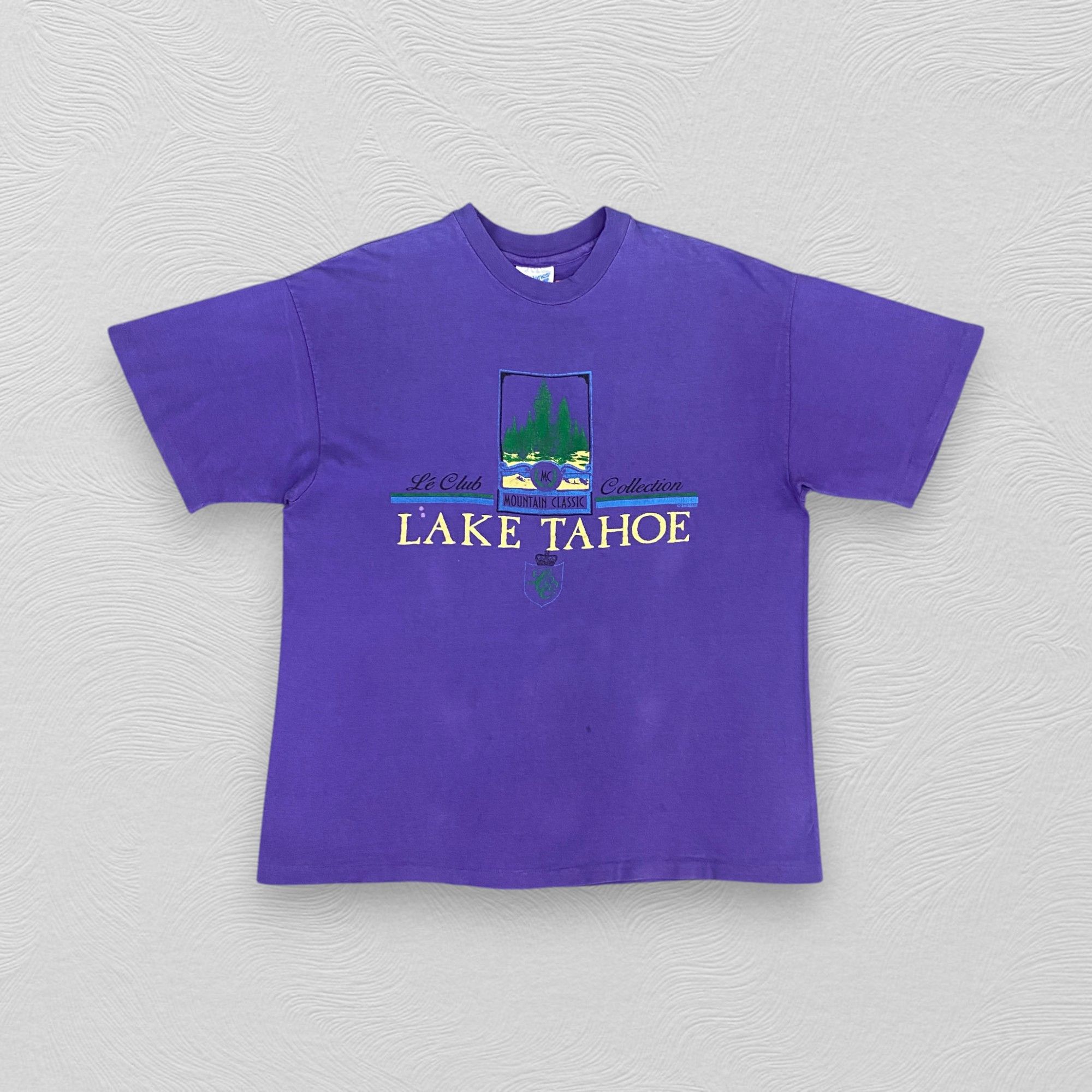 Vintage Vintage Lake Tahoe Le Club Mountain TShirt - J007 Size US M / EU 48-50 / 2 - 1 Thumbnail