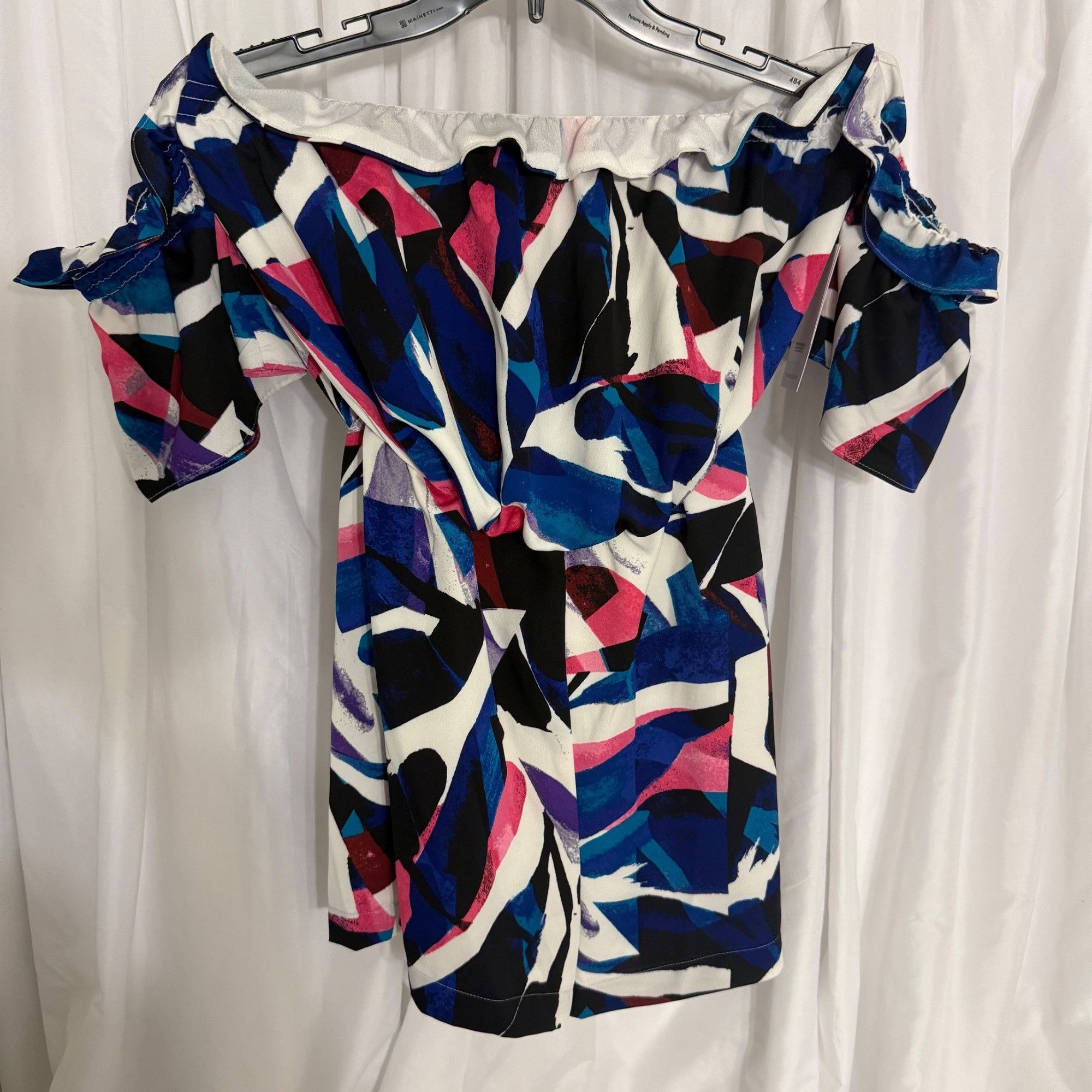 Other Shoedazzle Off-Shoulder Abstract Print Romper Small Size 28" / US 6 / IT 42 - 2 Thumbnail