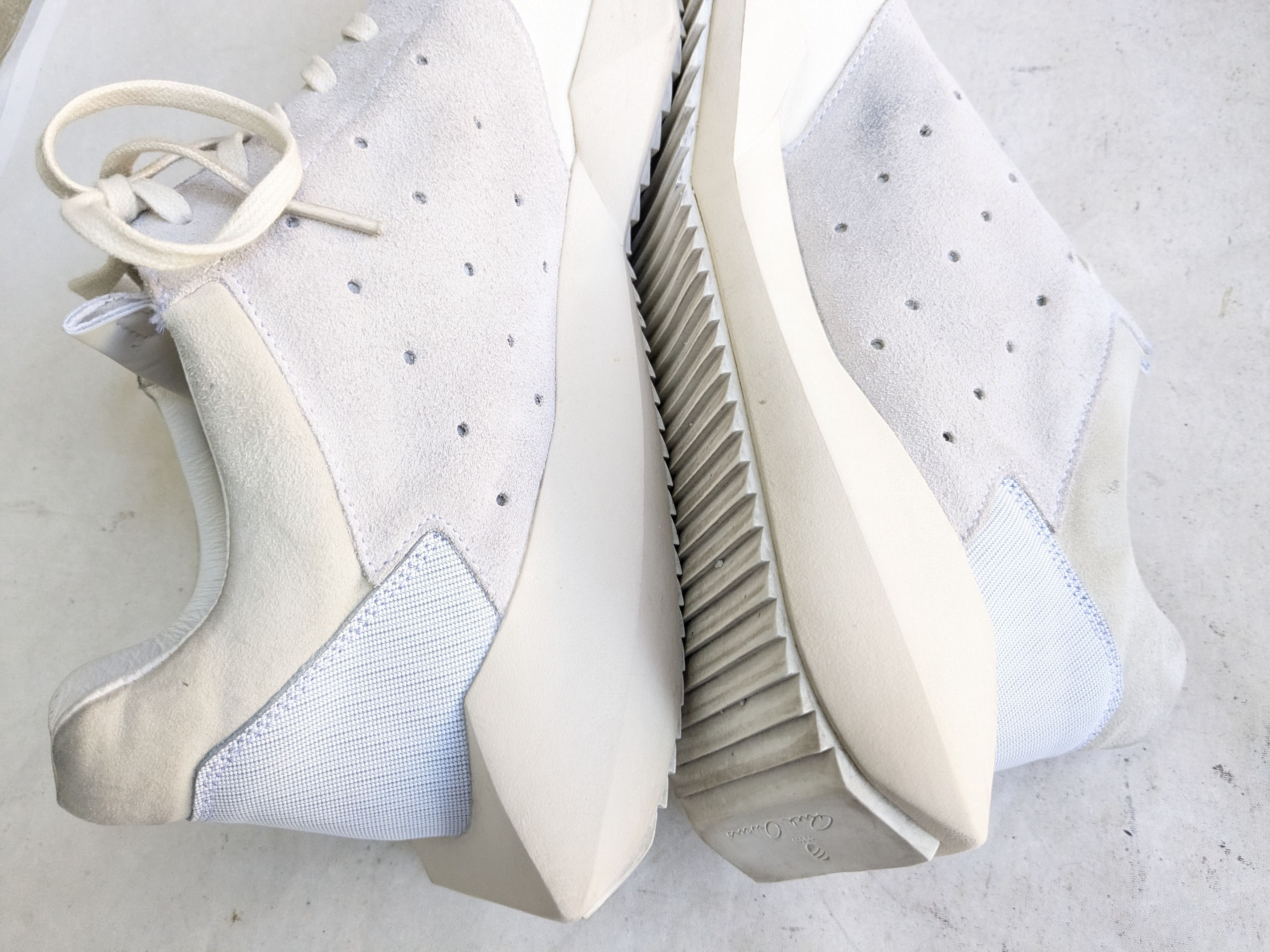 Adidas × Rick Owens Adidas x Rick Owens Tech Runner White Gray 11 B35085 Size US 11 / EU 44 - 12 Thumbnail