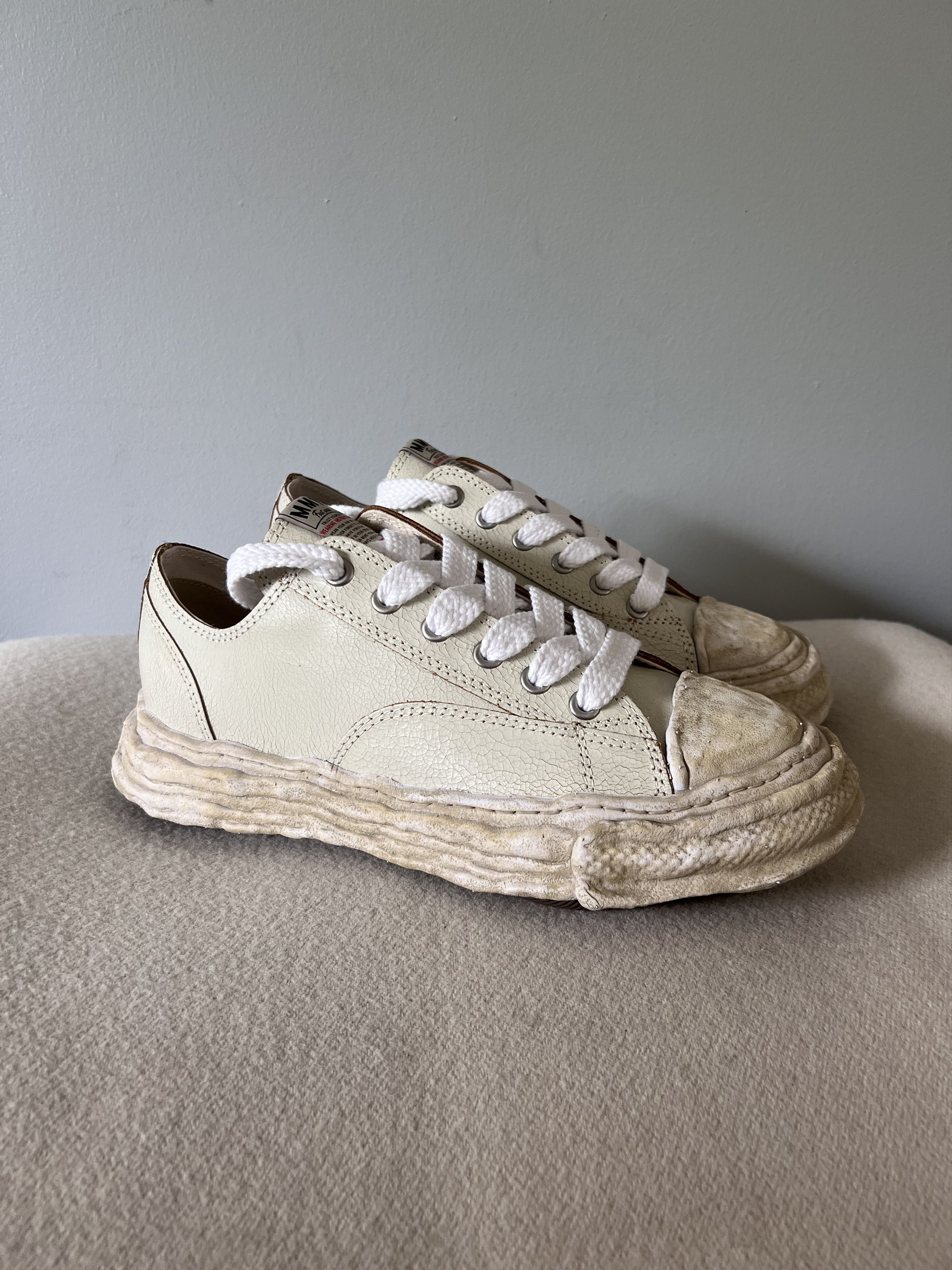 Maison Mihara Yasuhiro OG Sole Pederson In Cracked Leather Shoes in White, Men's (Size 10)
