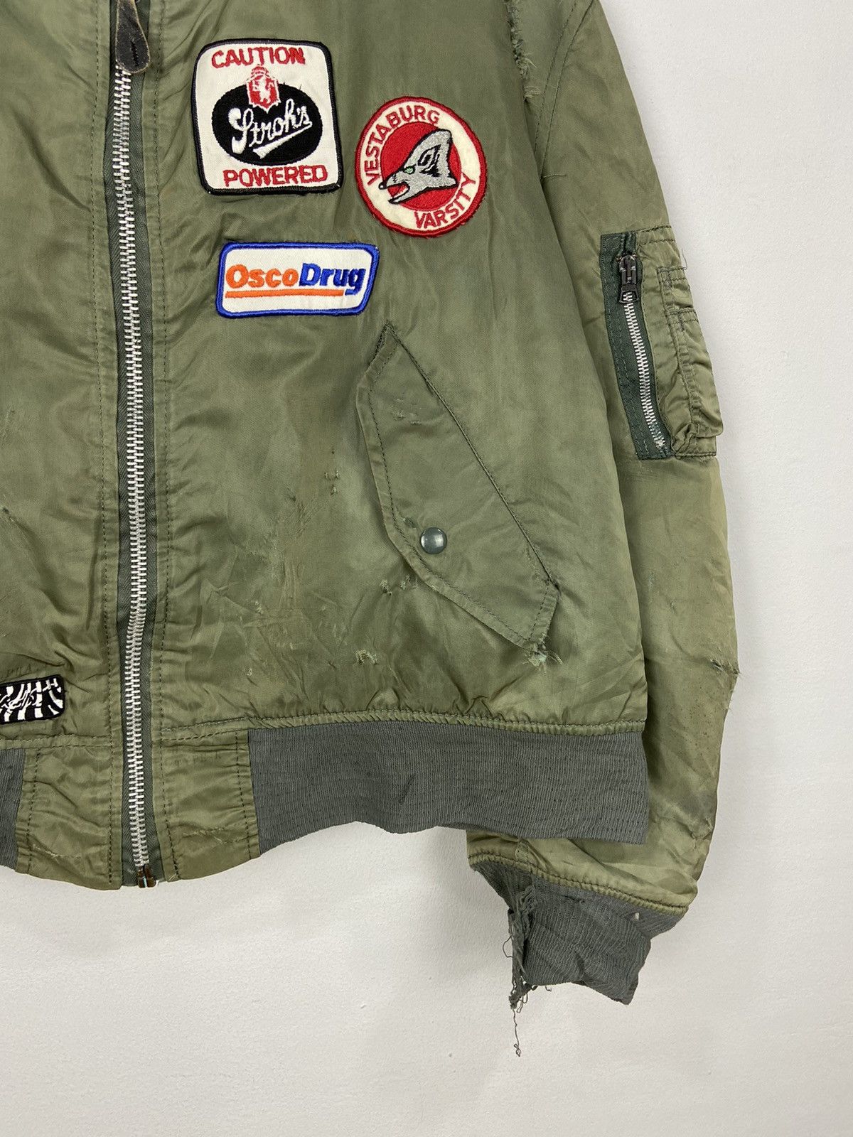 Alpha Industries MA 1 Crazy Design The Wildhearts Worn Distressed Jacket Size US L / EU 52-54 / 3 - 9 Thumbnail
