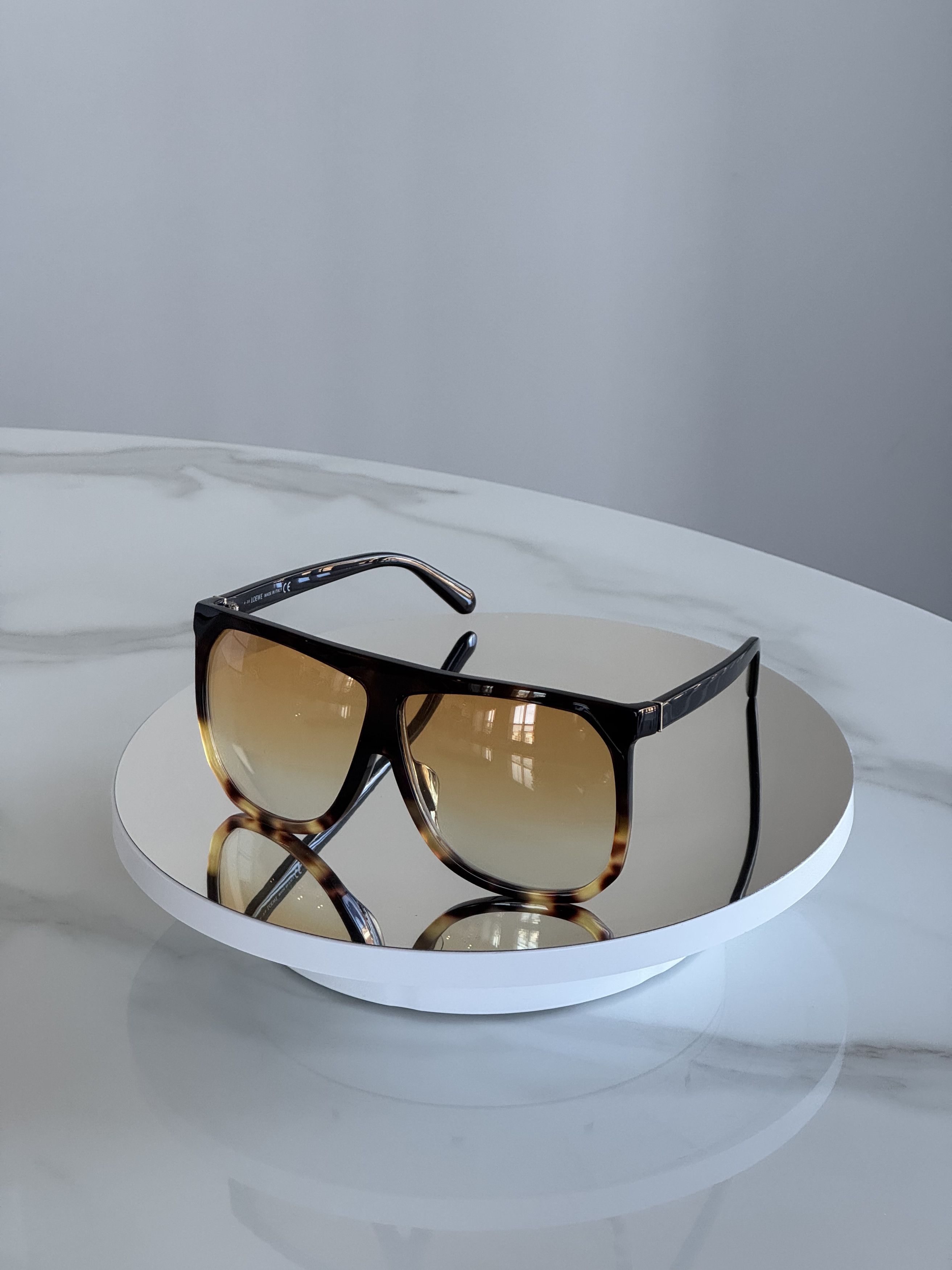 Loewe NEW Loewe LW40001F FILIPA 56E Shield Women Sunglasses Size ONE SIZE - 9 Thumbnail