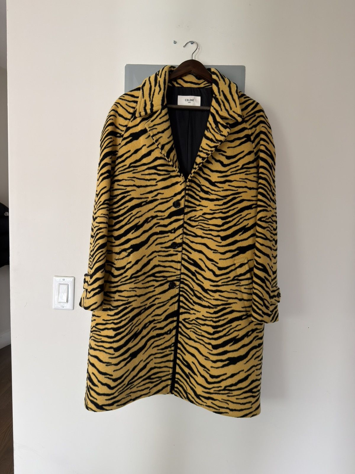 Celine Celine Hedi Slimane FW19 Tiger/Zebra Print Coat Size US M / EU 48-50 / 2 - 2 Thumbnail