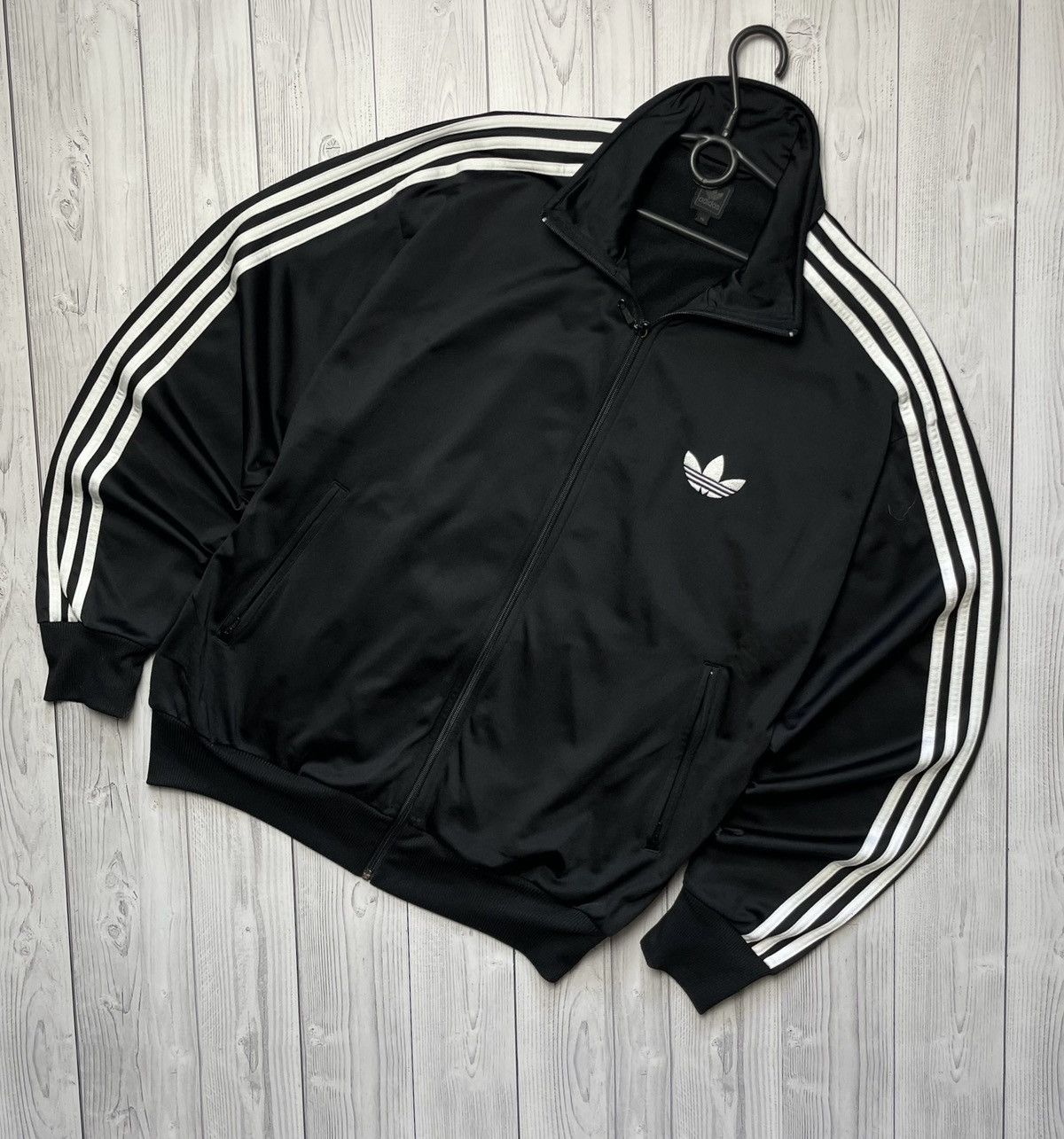 Adidas × Vintage Vintage adidas originals jacket rap style hip hop Y2K XL Size US XL / EU 56 / 4 - 1 Thumbnail
