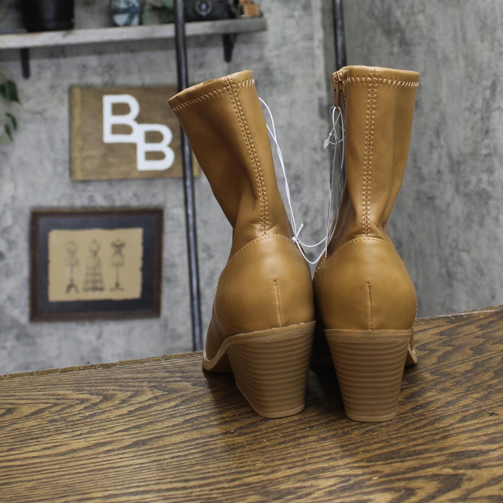 Other Universal Thread Aubree Ankle Boots 88375051 Tan Brown 7m Size US 7 / IT 37 - 4 Thumbnail