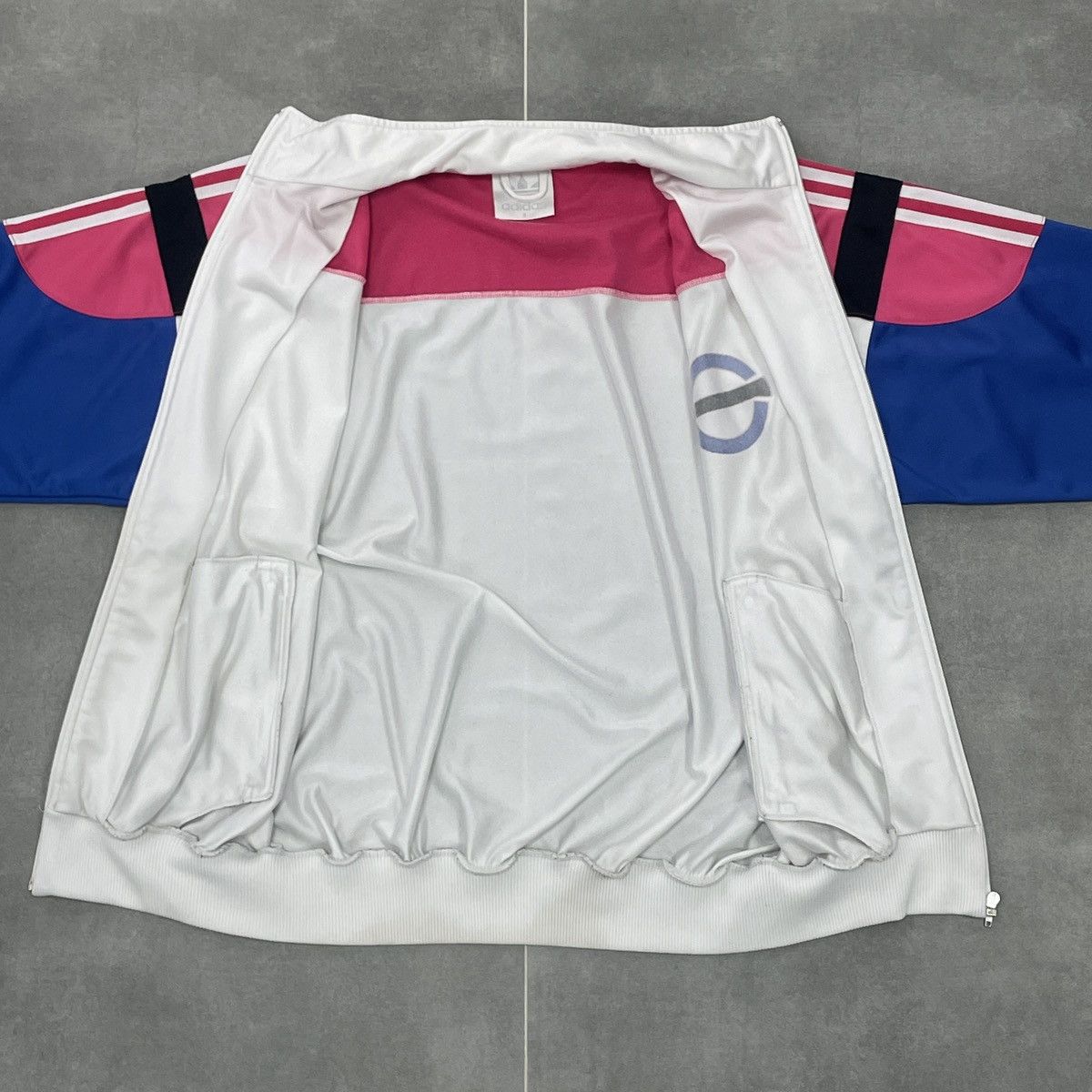 Adidas × Vintage Vintage Adidas Track Jacket Size M Size US M / EU 48-50 / 2 - 13 Thumbnail