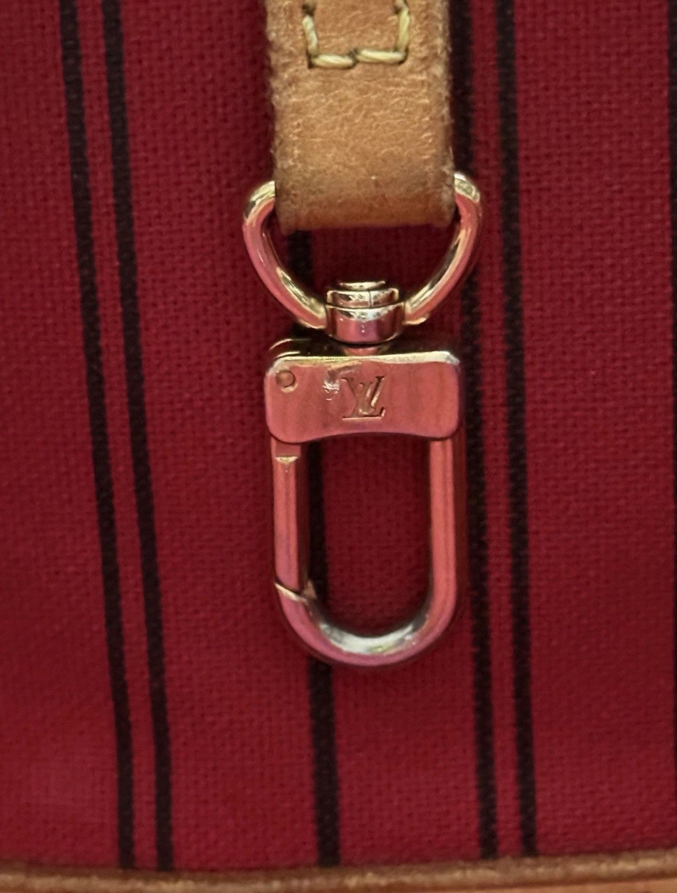 Louis Vuitton Louis Vuitton Monogram Purse Articles de Voyage Red Interior Size ONE SIZE - 14 Thumbnail