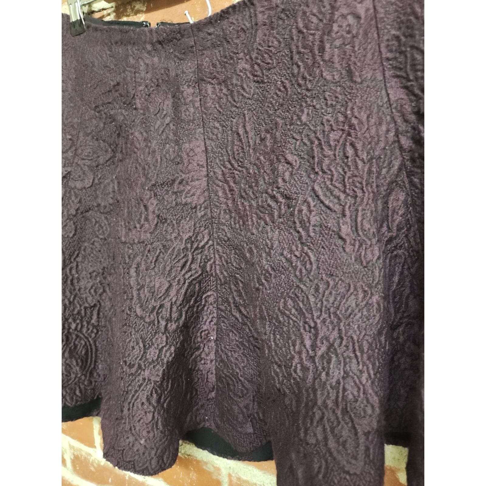 Alice + Olivia Alice + Olivia Mini Skirt Womens Size 8 Red/Black Wool-Blend Size 30" / US 8 / IT 44 - 3 Thumbnail