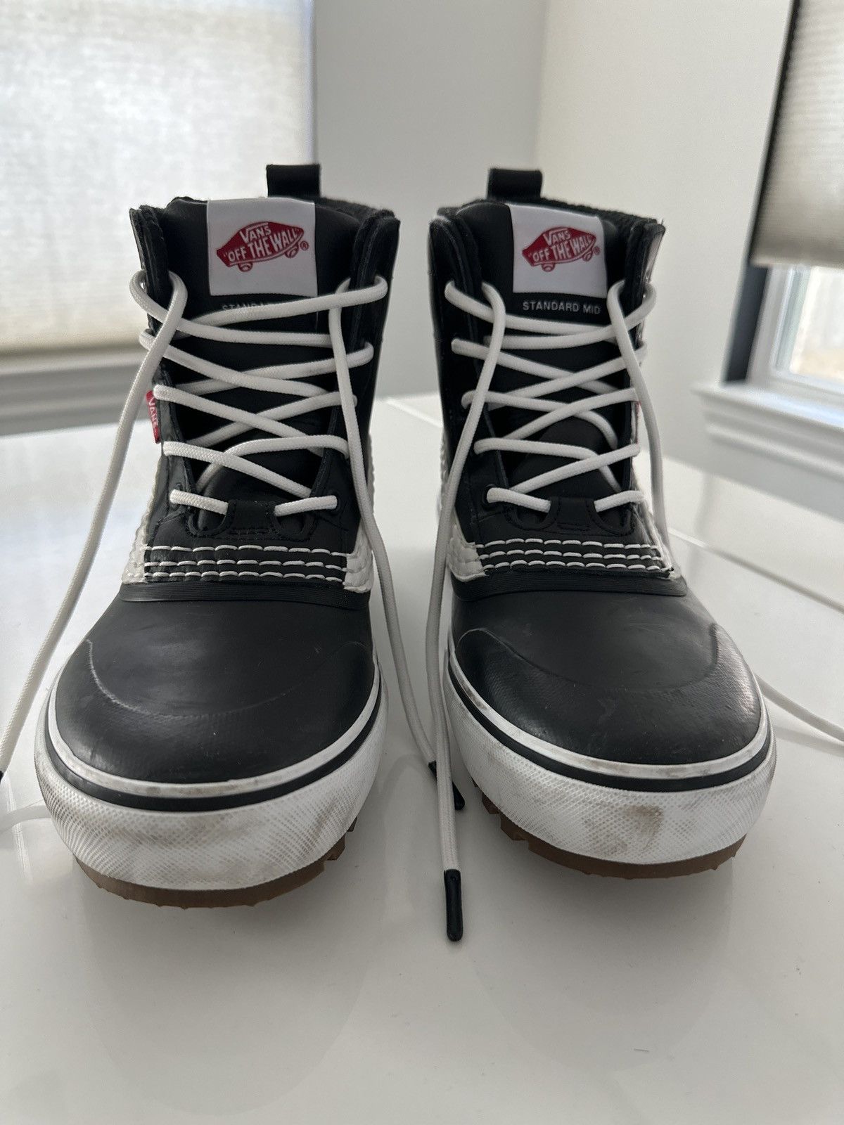 Vans VANS MTE STANDARD MID WATERPROOF BOOT Size US 11 / EU 44 - 3 Thumbnail