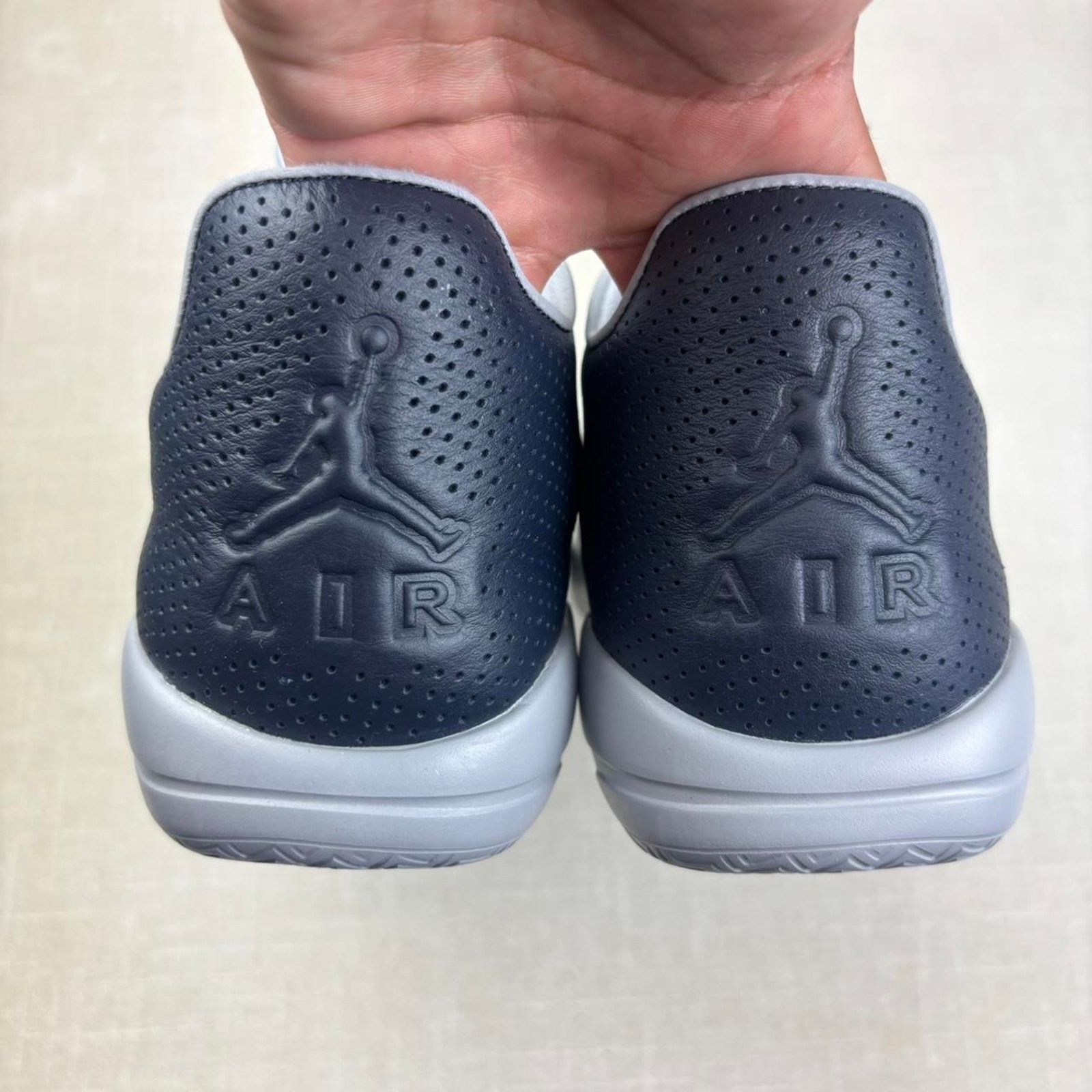 Jordan Brand 🗿 2015 Jordan Eclipse Leather “Dark Obsidian” 11.5M Size US 11.5 / EU 44-45 - 6 Thumbnail