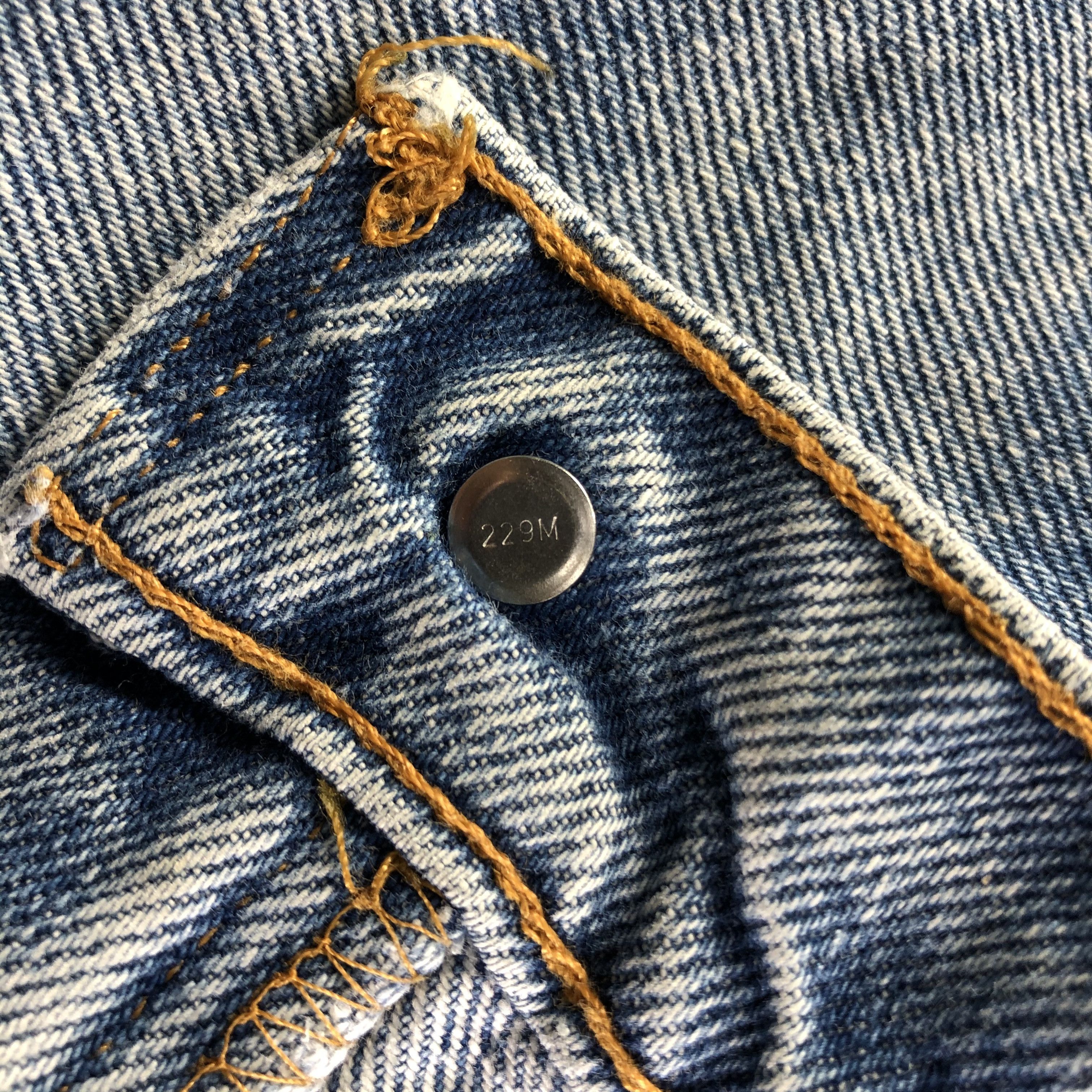 Levi's Vintage Blue Wash Levis 505 Jeans-J3578 Size US 35 - 9 Thumbnail
