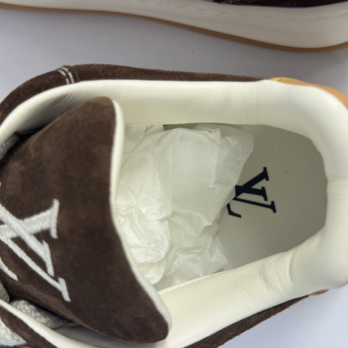 Louis Vuitton Louis Vuitton Titled Sneakers Size US 9.5 / EU 42-43 - 14 Thumbnail