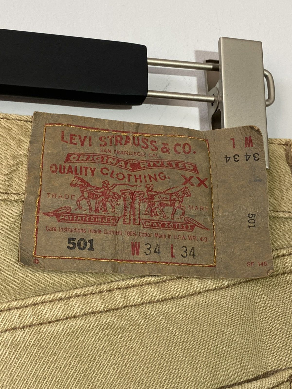 Levi's 90s Vintage Levis 501 Made In USA Jeans 34x34 Size US 34 / EU 50 - 4 Thumbnail