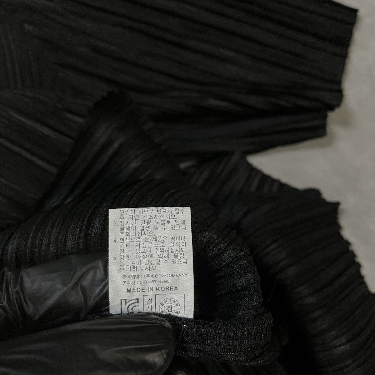 Japanese Brand 2000s Pleats Please by Issey Miyake Vibe T-Shirt Size M / US 6-8 / IT 42-44 - 6 Thumbnail