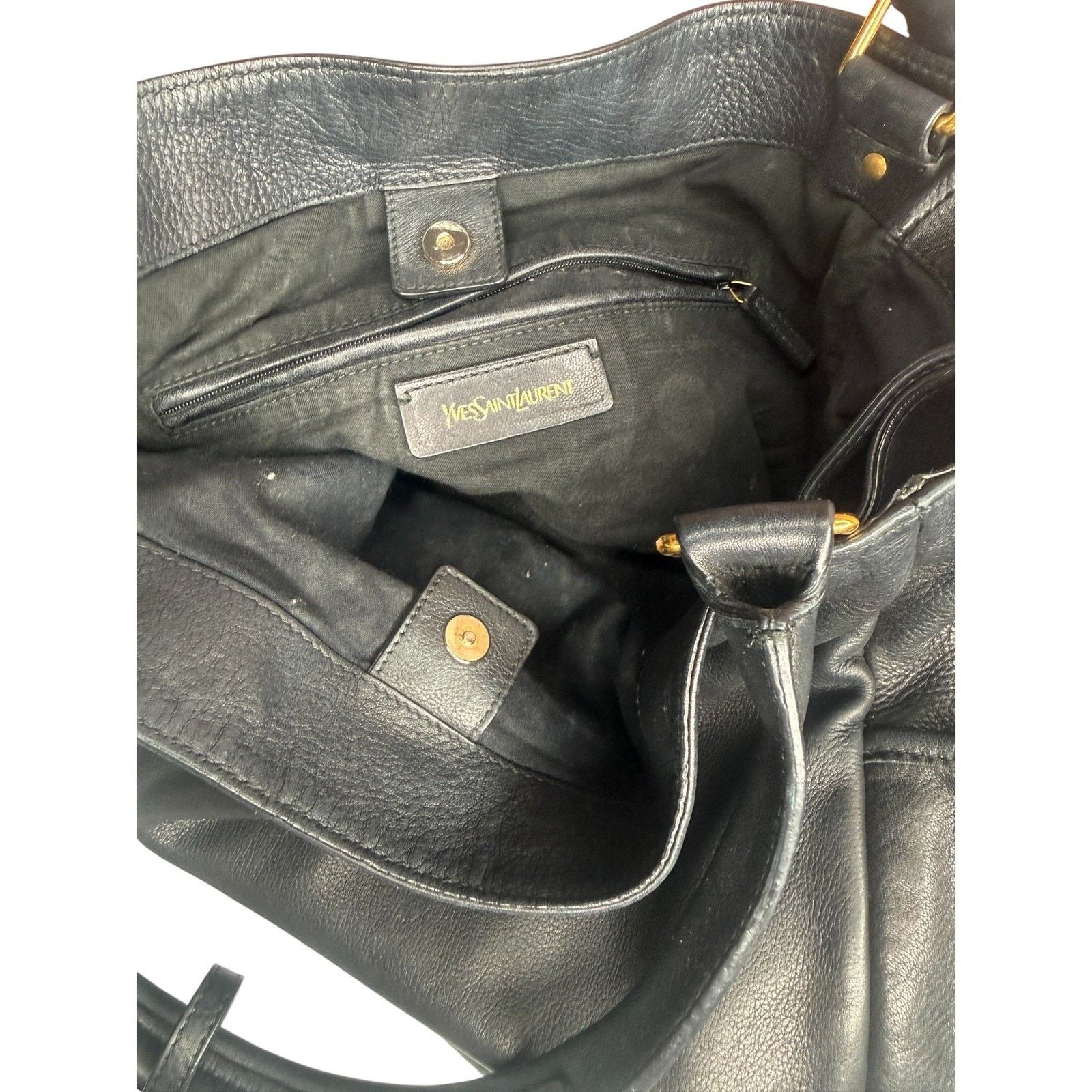 Yves Saint Laurent Yves Saint Laurent Black Textured Leather Downtown Tote Bag Size ONE SIZE - 3 Thumbnail