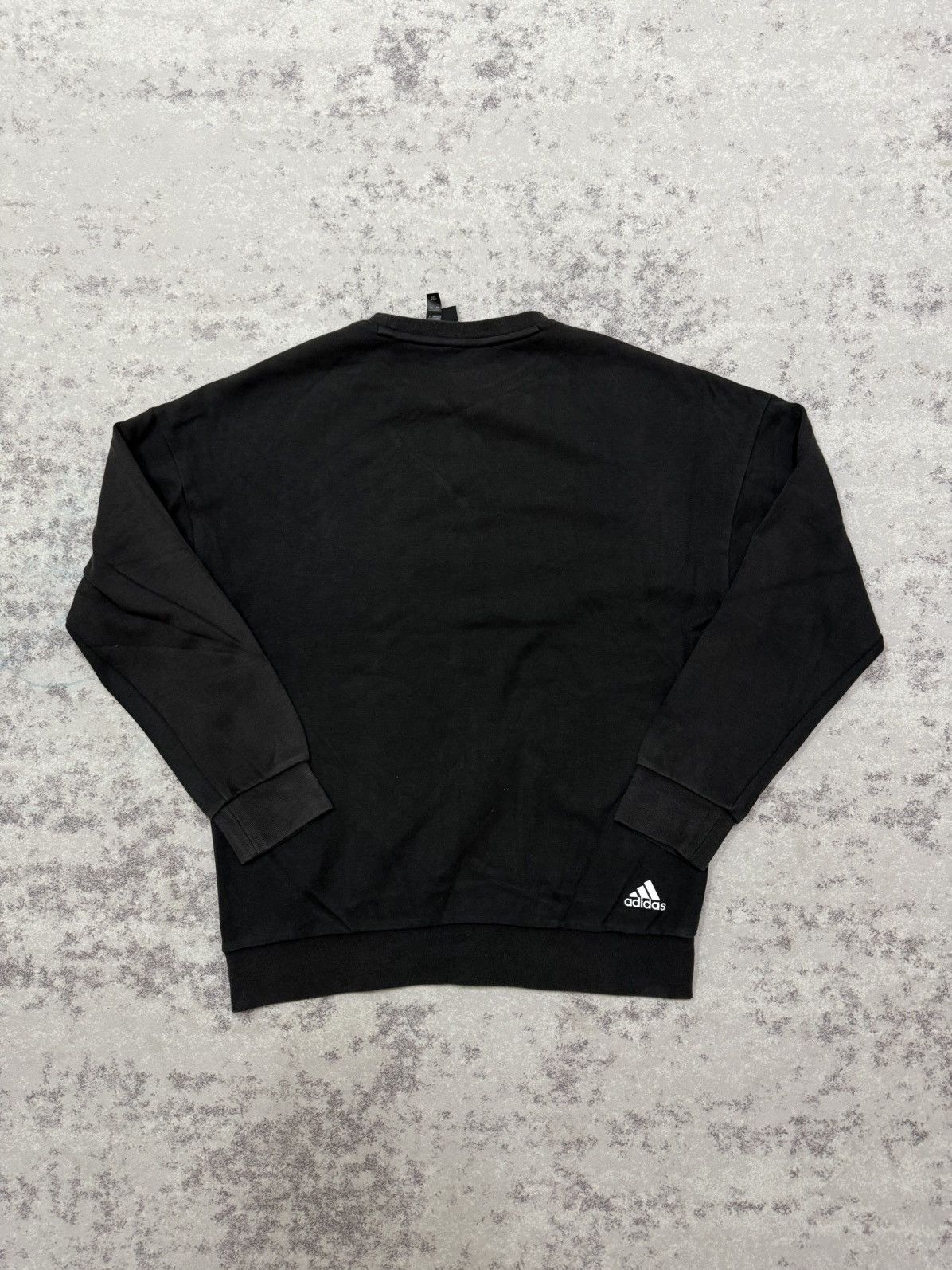 Adidas Adidas Crewneck Center Logo Sweatshirt Size US M / EU 48-50 / 2 - 13 Thumbnail