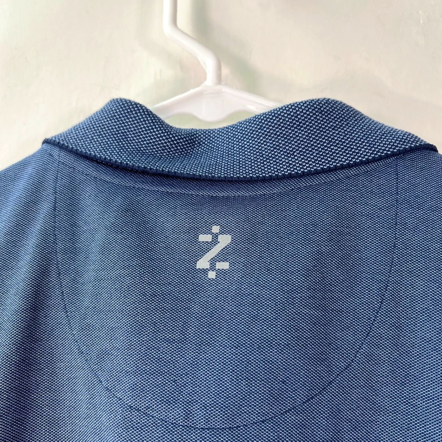 Izod Izod Polo T Shirt XL Blue Golf Polo Short Sleeve Collared Shirt T Shirt Izod Size XL Blue Golf Polo Collared Short Sleeve X Treme Function Size US XL / EU 56 / 4 - 4 Thumbnail