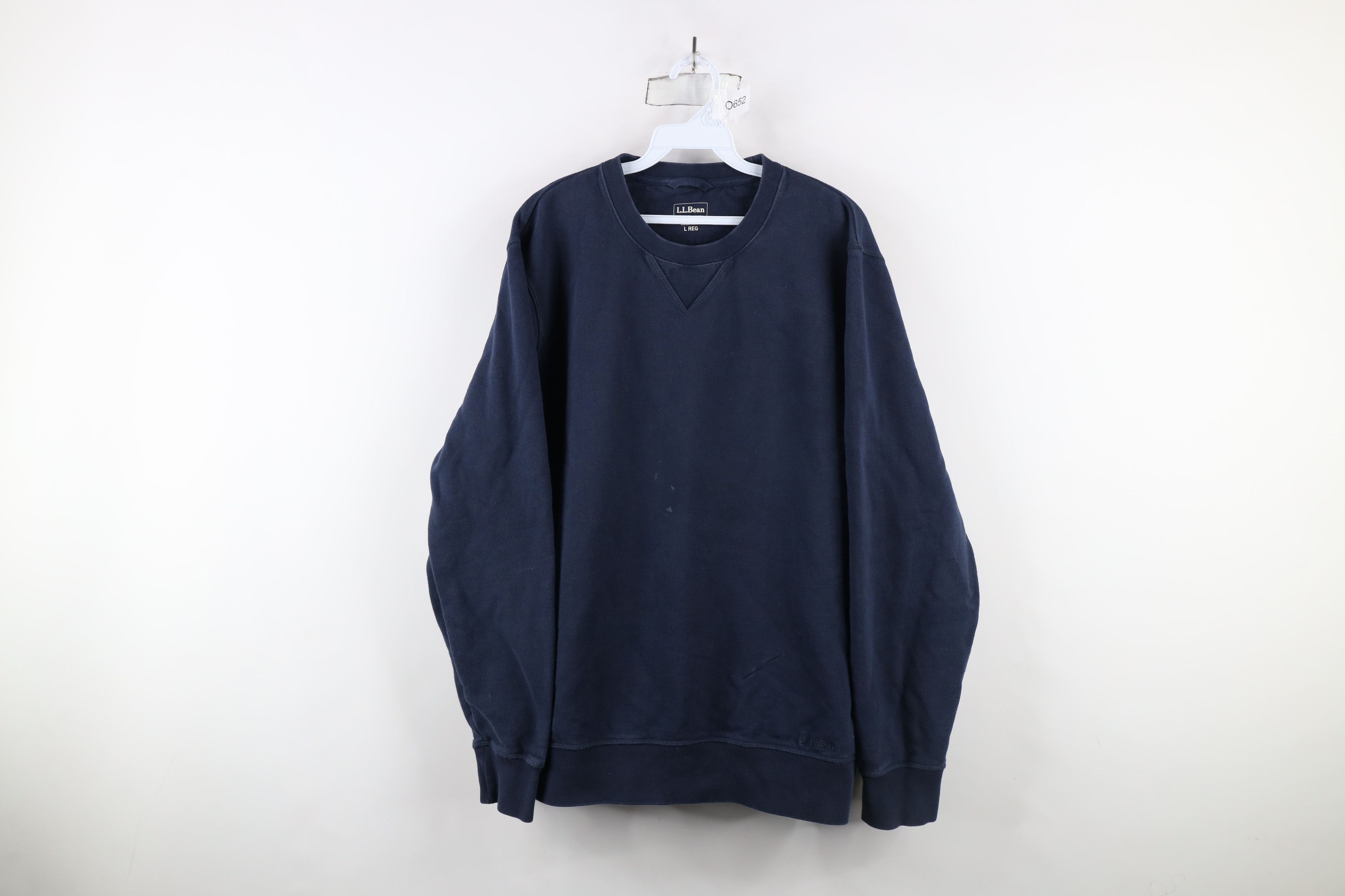 L.L. Bean × Vintage Vintage LL Bean Spell Out Crewneck Sweatshirt Navy Blue Size US L / EU 52-54 / 3 - 1 Thumbnail