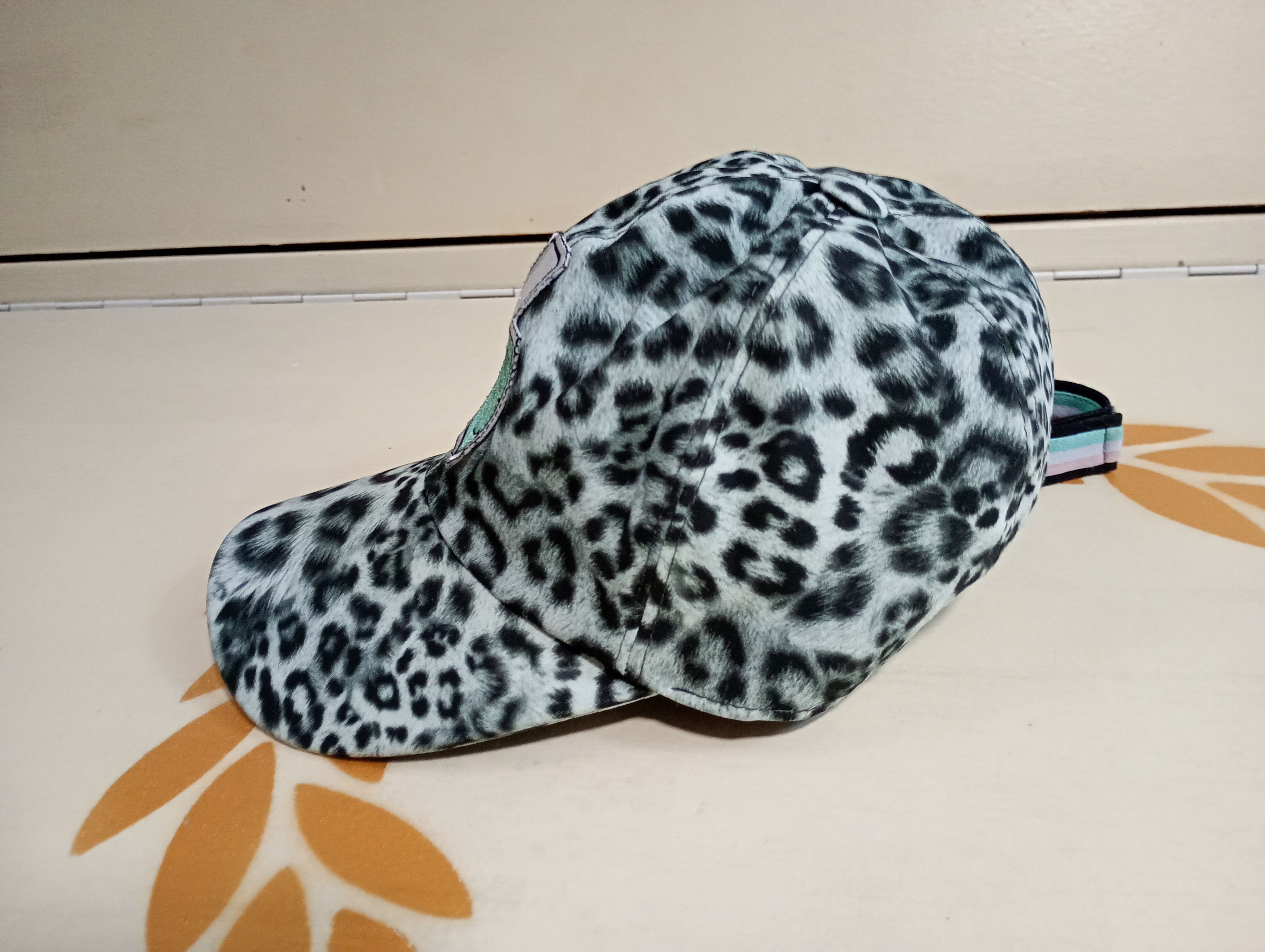 Vintage Marc Cain Leopard Print Cap Vintage Size ONE SIZE - 8 Thumbnail